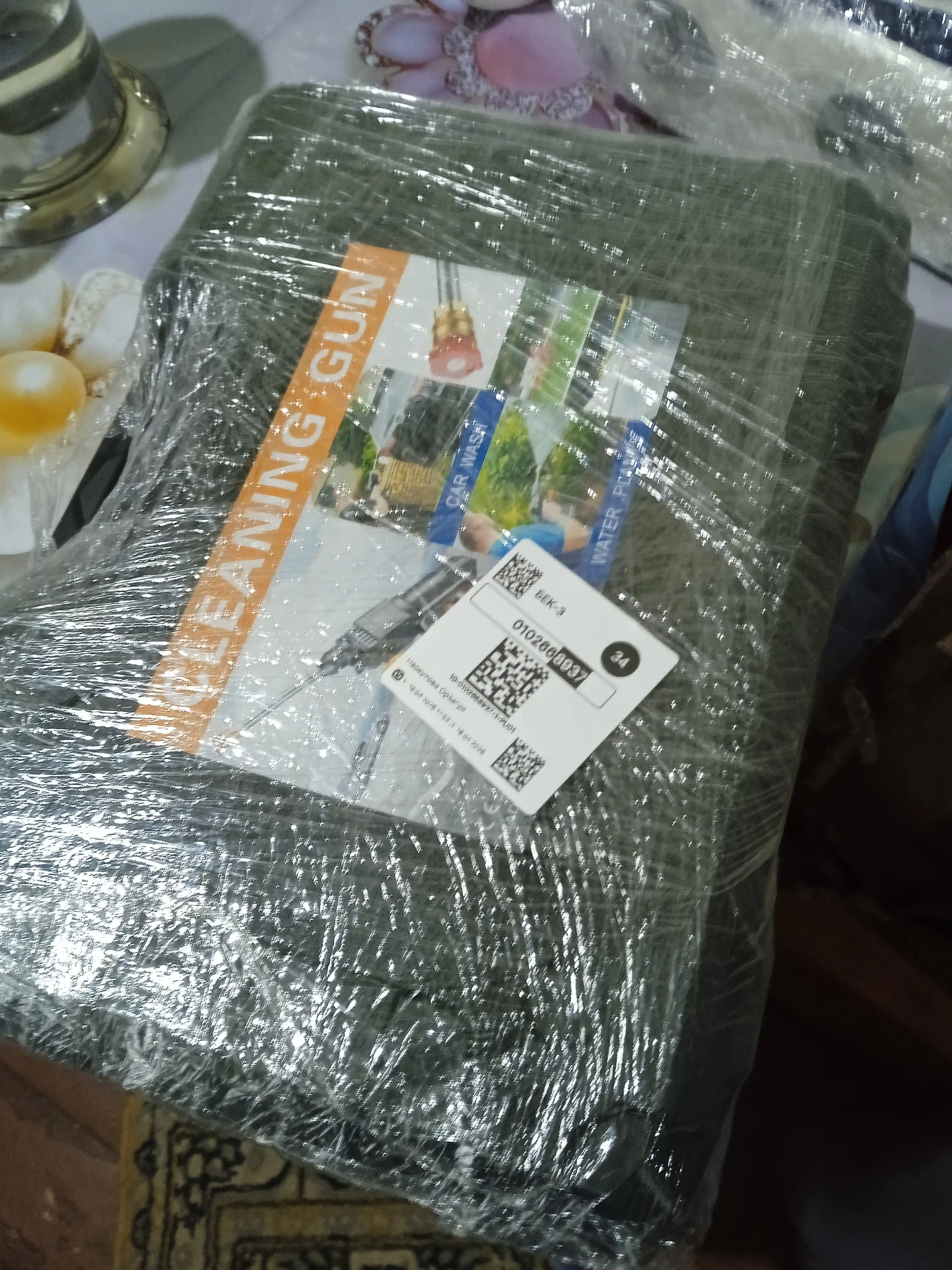 Akkumulyatorli mini moyka 48V, avtomobil va uy uchun ko‘pikli bosimli purkagich