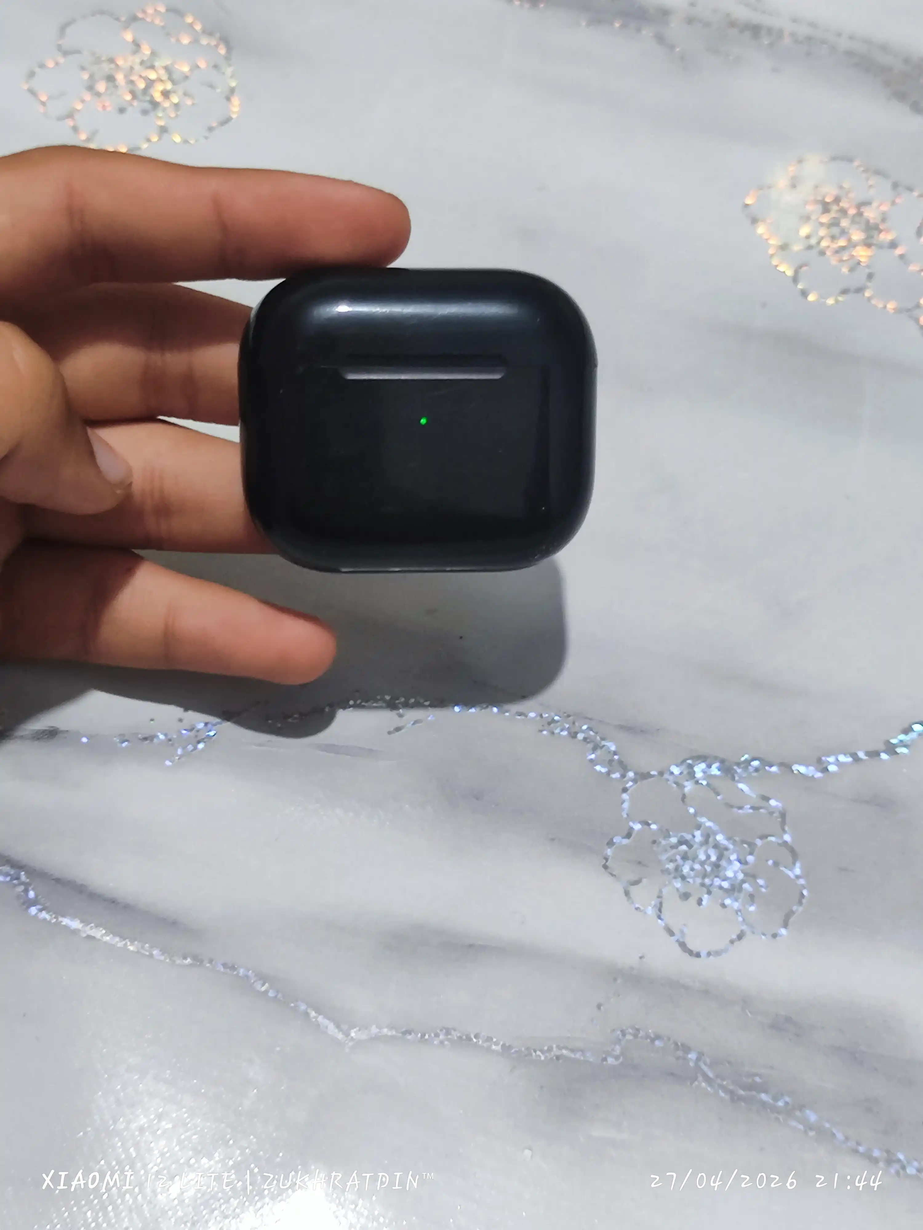 Simsiz quloqchinlar APods 3 Air Pro, sensorli