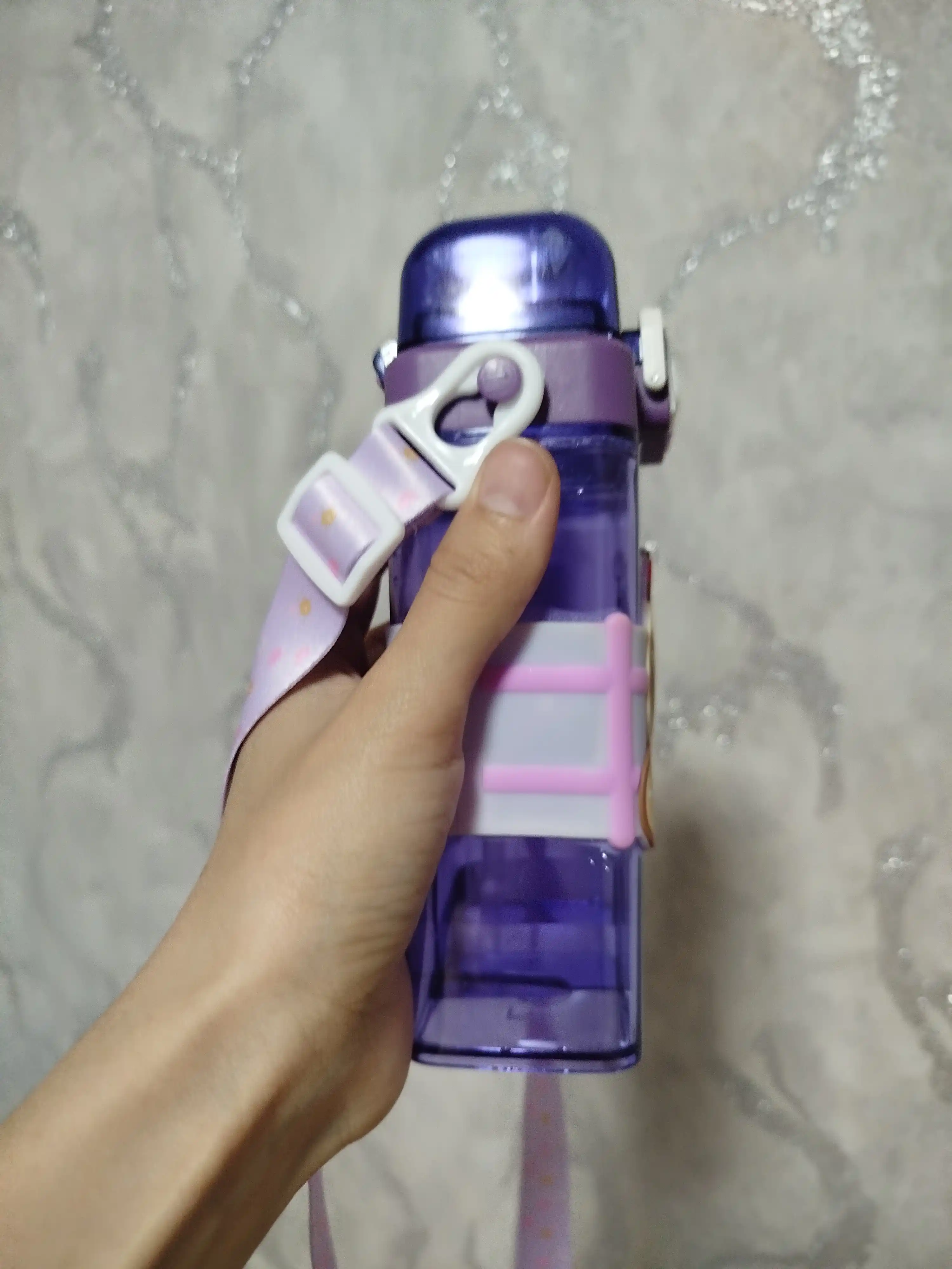 Bolalar uchun 2 talik suv idish 520 ml, tasmali va naychali Zi Store