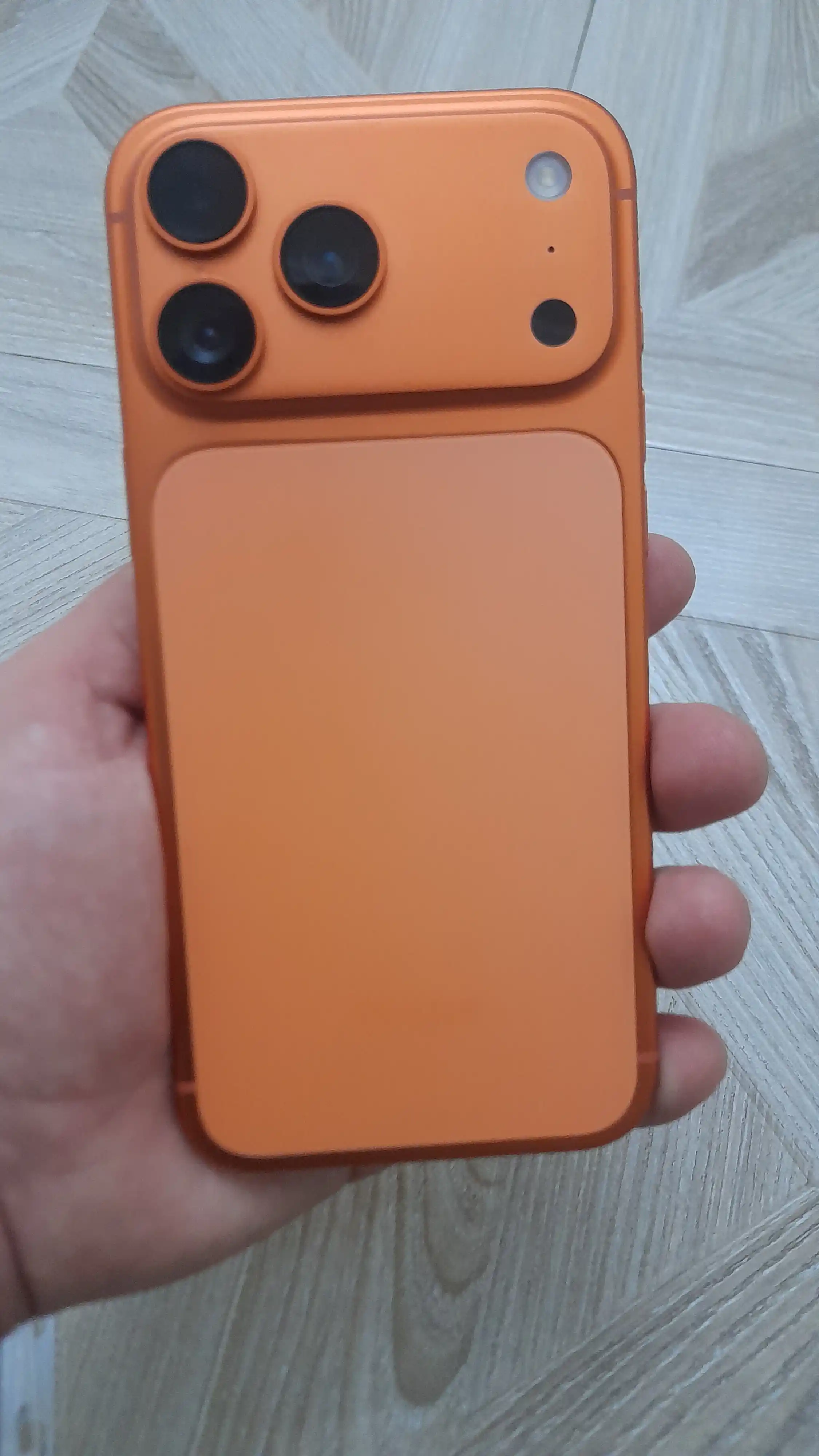 T 888 tinstar 17 Pro max 8 GB + 256 GB smartfoni