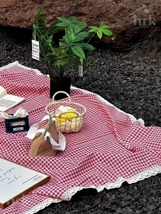 Dasturxon piknik va plyaj uchun