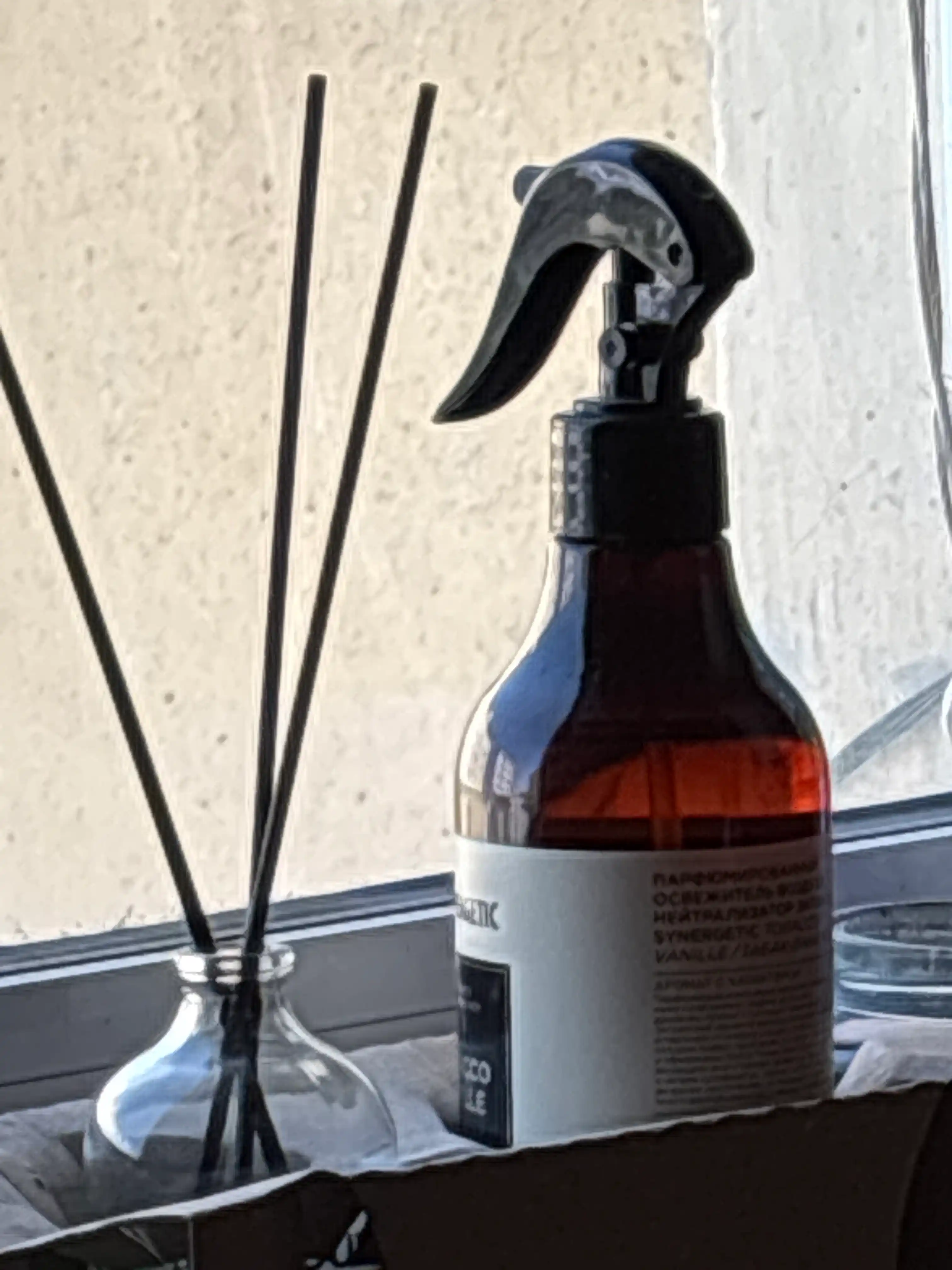 Havoni yangilovchi, hidlarni neytrallovchi SYNERGETIC parfyumeri Tamaki-vanil, 380 ml