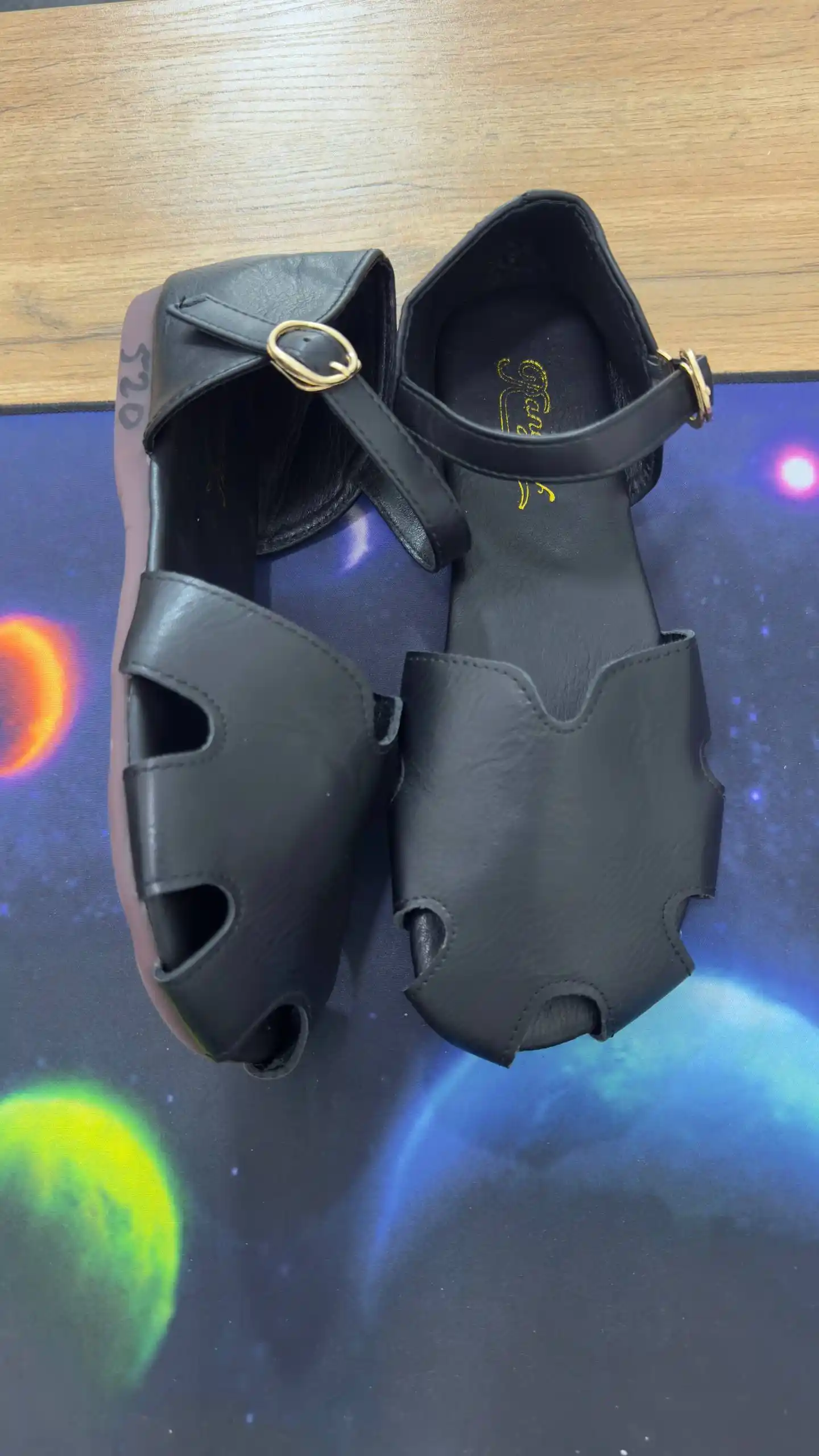 Ayollar uchun oyoq kiyimlar, yozgi basanojka, eko teri, qulay sandal, 36-40 размер