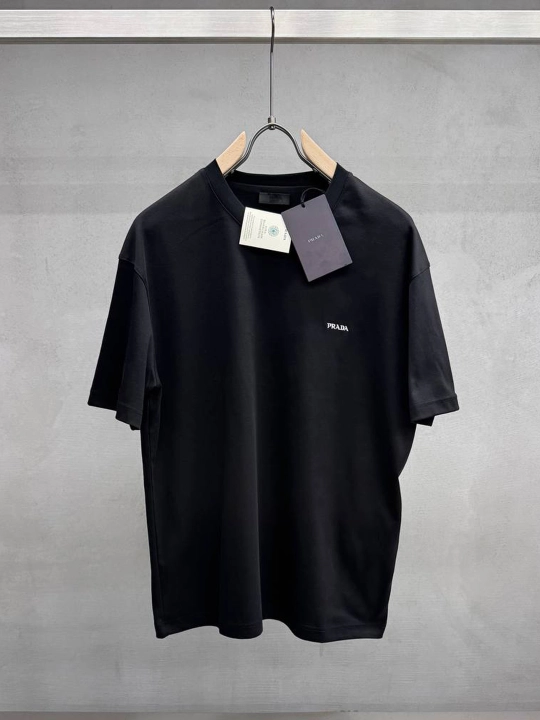 Erkaklar uchun PRADA OVERSIZE futbolkalar, 100% paxta, Turkiyada ishlab chiqarilgan