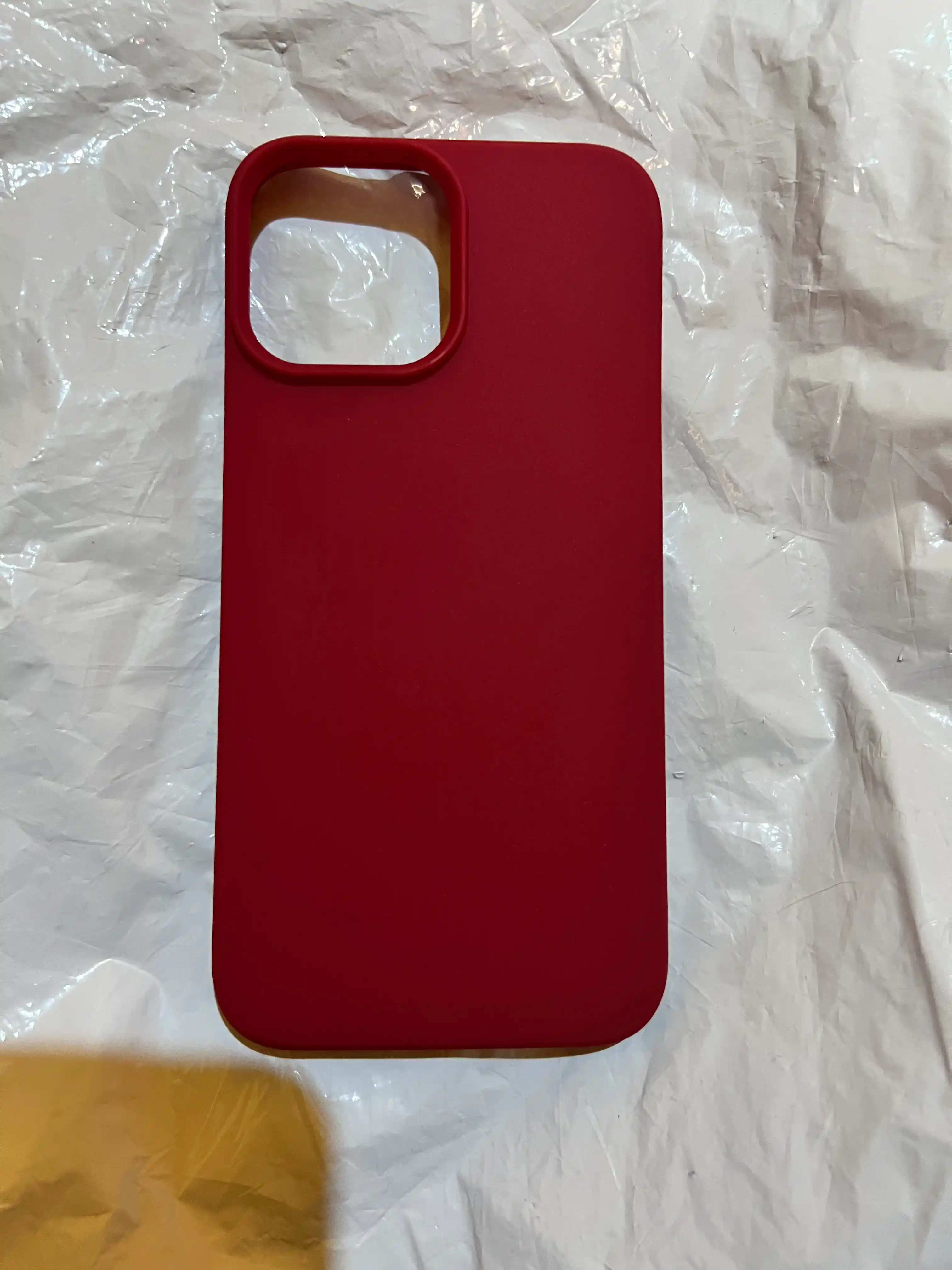 IPhone 12, 13, 14, 15, 16 Pro Max uchun yumshoq g‘ilof