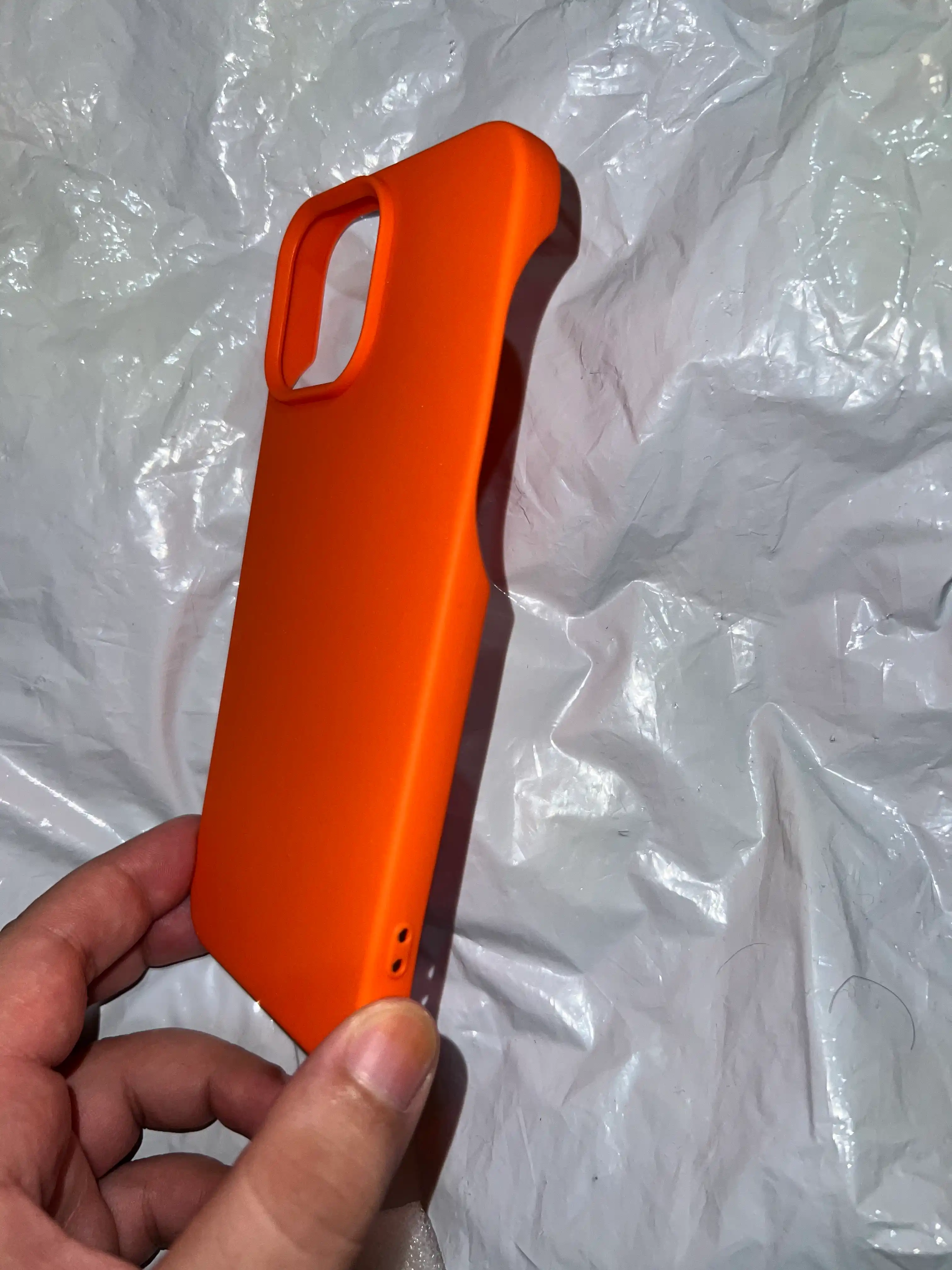 IPhone 12, 13, 14, 15, 16 Pro Max uchun yumshoq g‘ilof