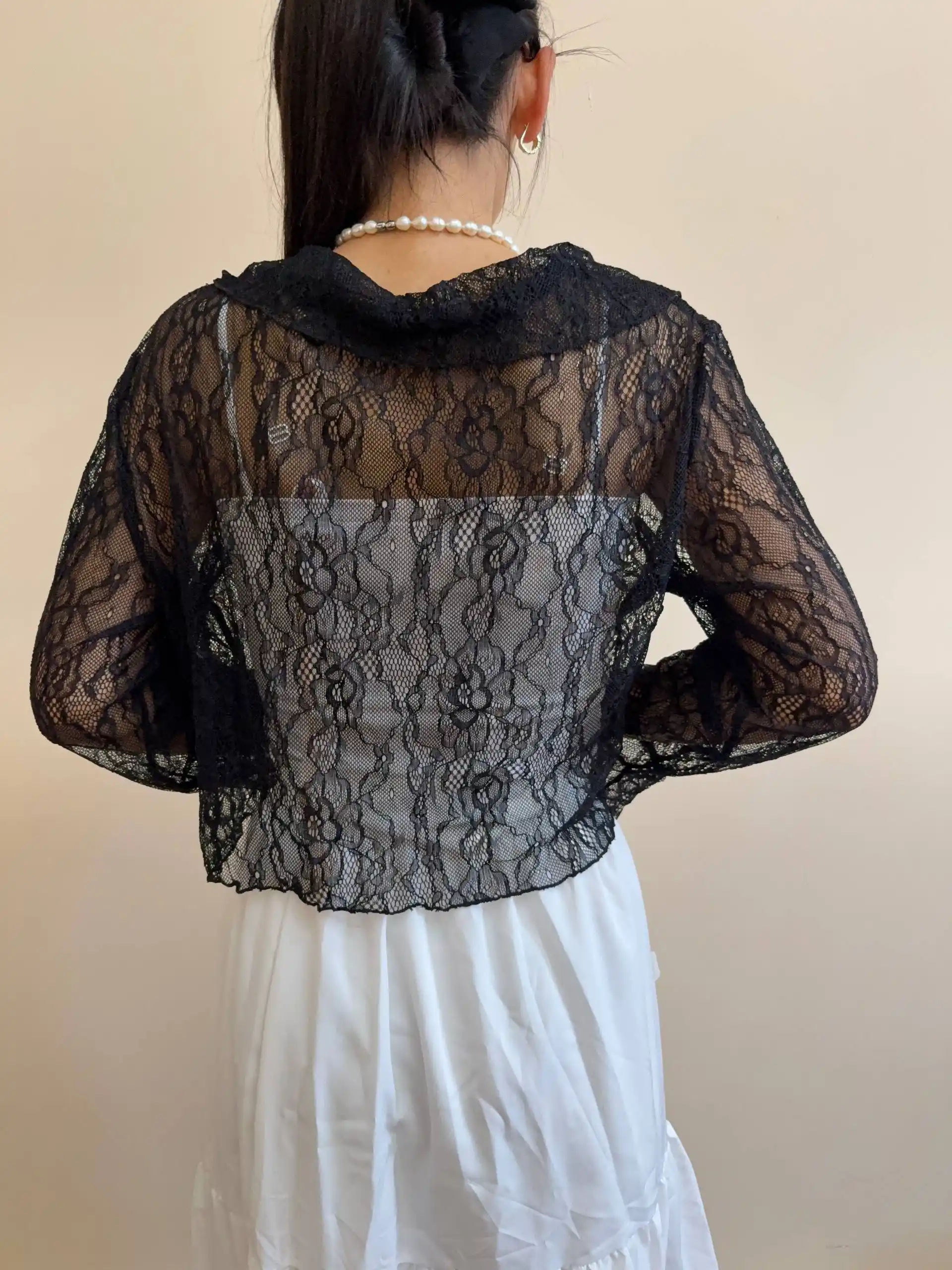 Ayollar uchun to‘rli kardigan, uzun yengli yozgi model