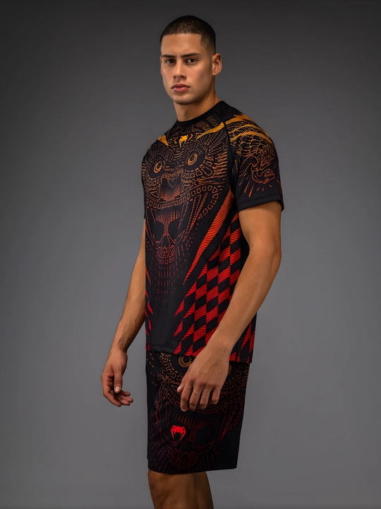 Новая спортивная форма Venum Quetzal Fury UFC Venum предназначена для мужчин и женщин