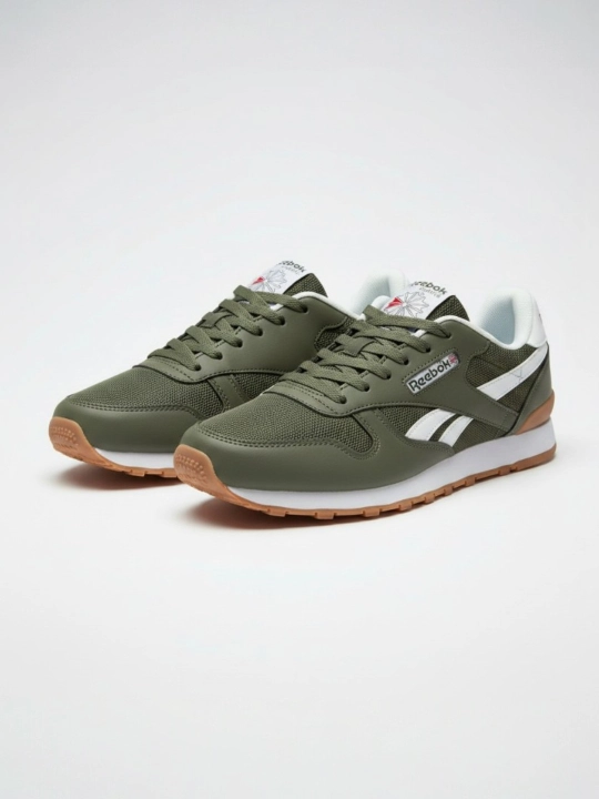 Krossovkalar setkali erkaklar uchun Reebok Classic, yozgi yengil va qulay - 