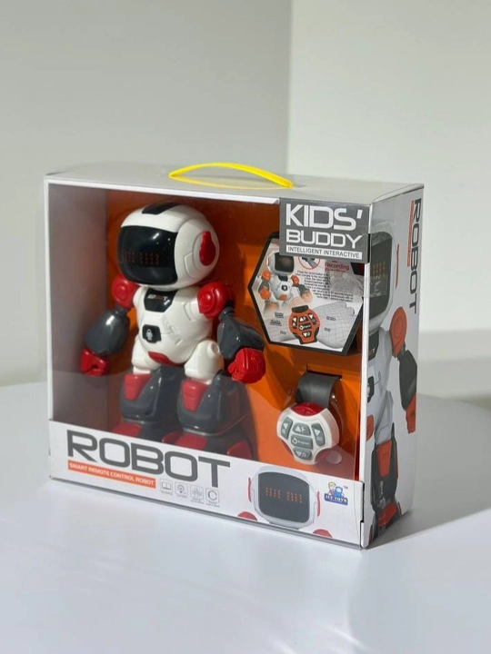 Aqilli pultli robot, gapiradigan, yuradigan, akkumulyatorli