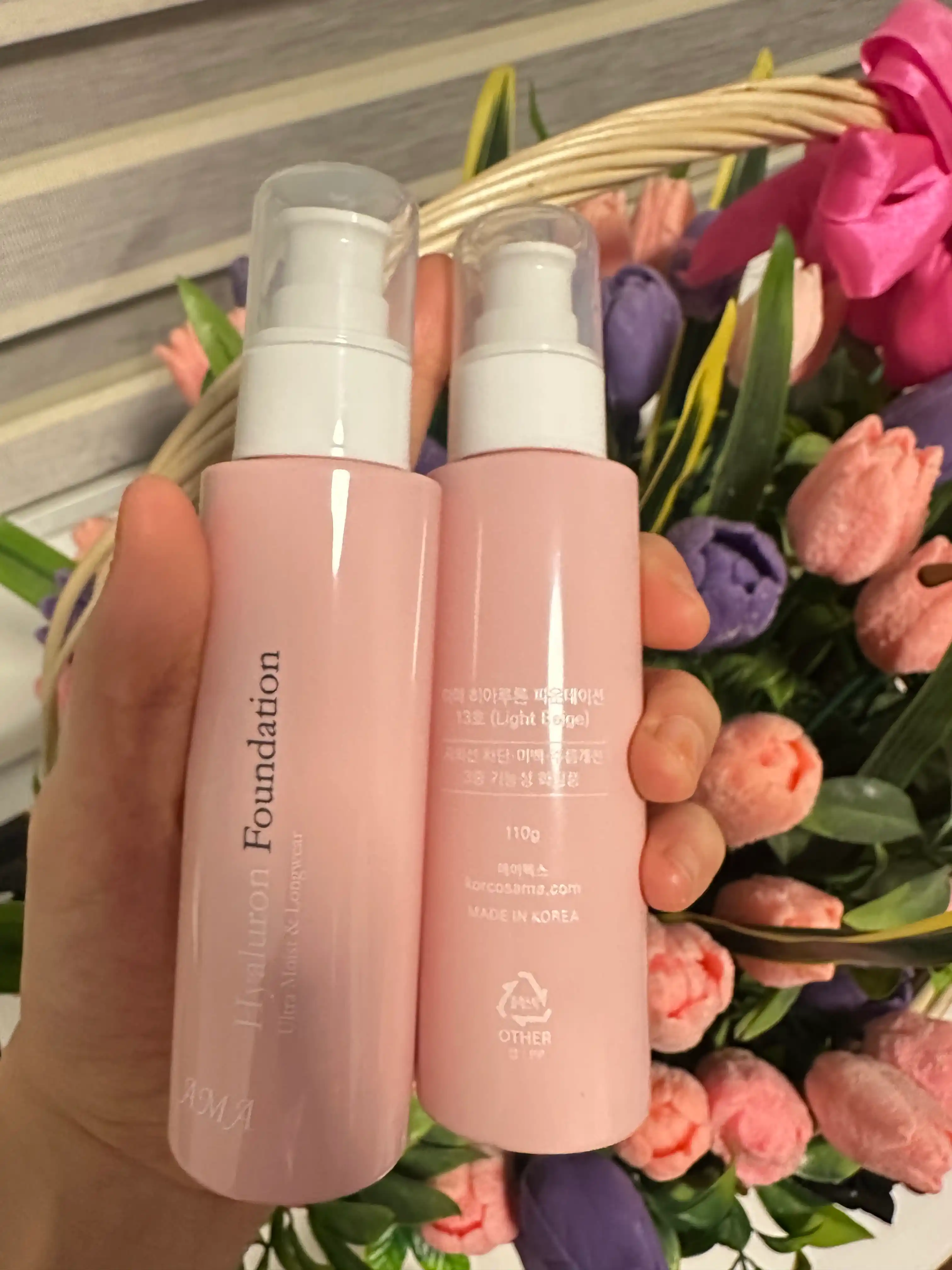 Tonal kremi AMA Hyaluron Foundation