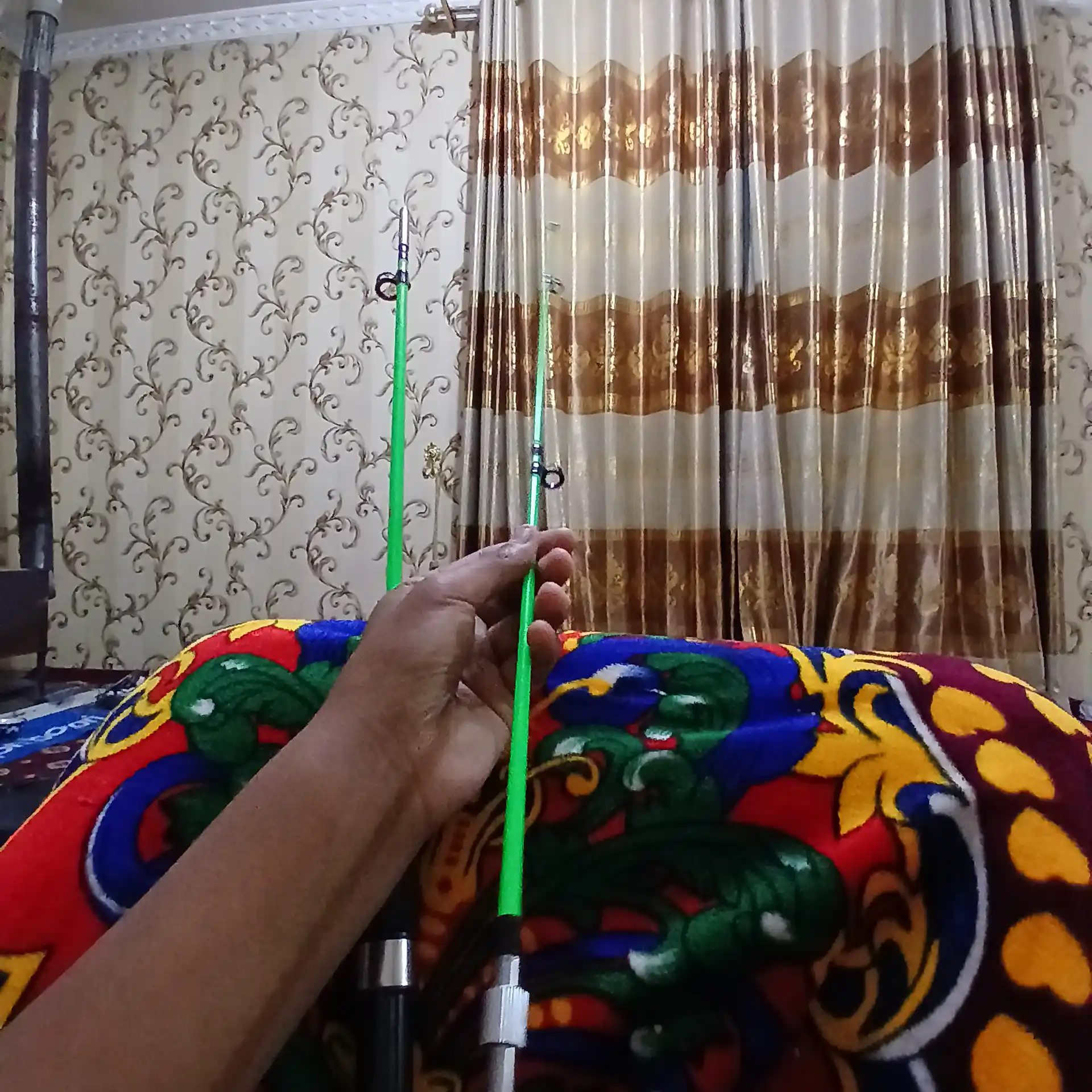 CROCODILE spinning qarmog‘i 100-250 g fiberglassdan yasalgan kuchli baliq ovlash qarmog‘i