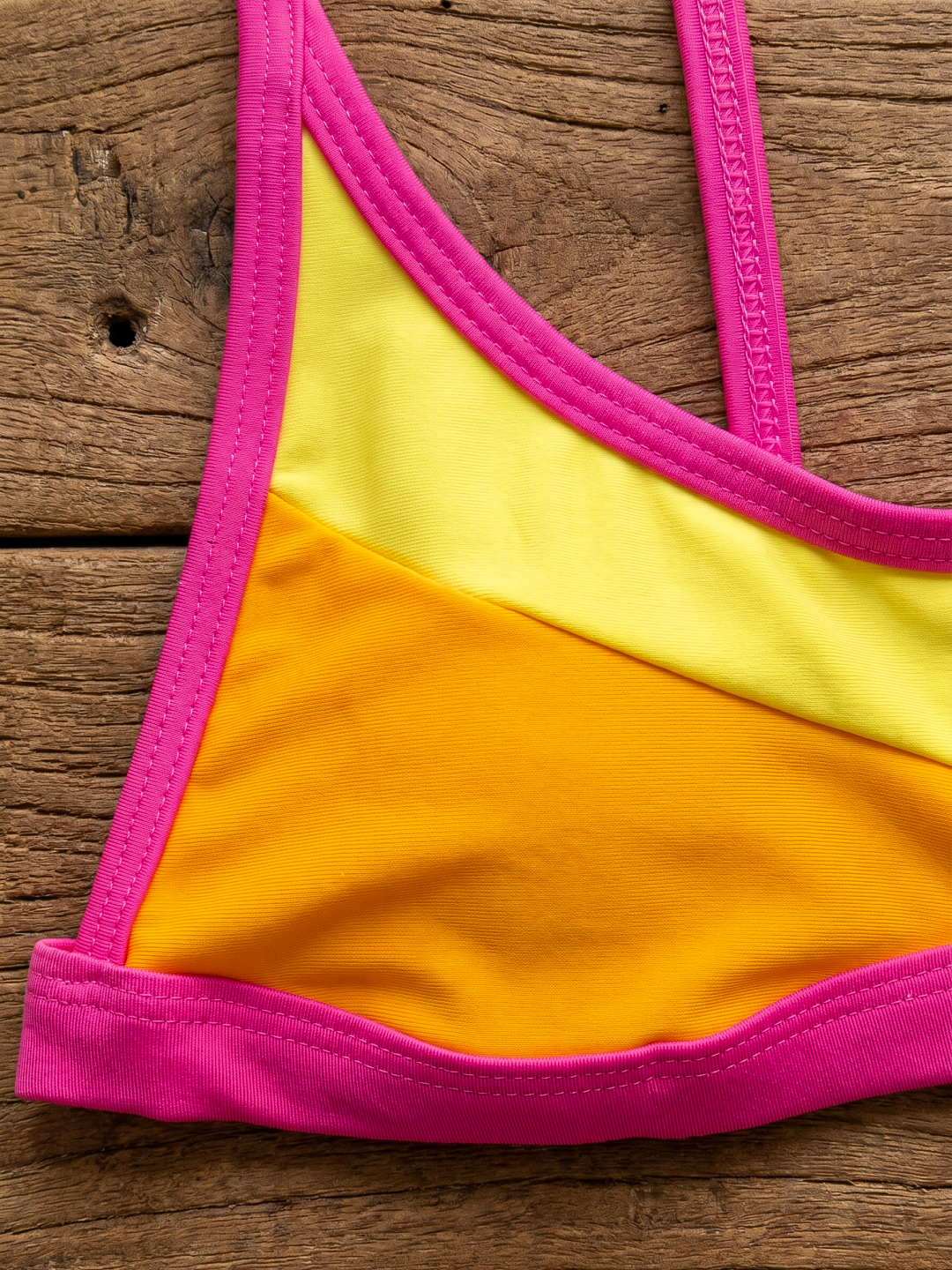Ayollar bikinisi stringi trusikli, alohida cho‘milish kiyimi, retro uslubda