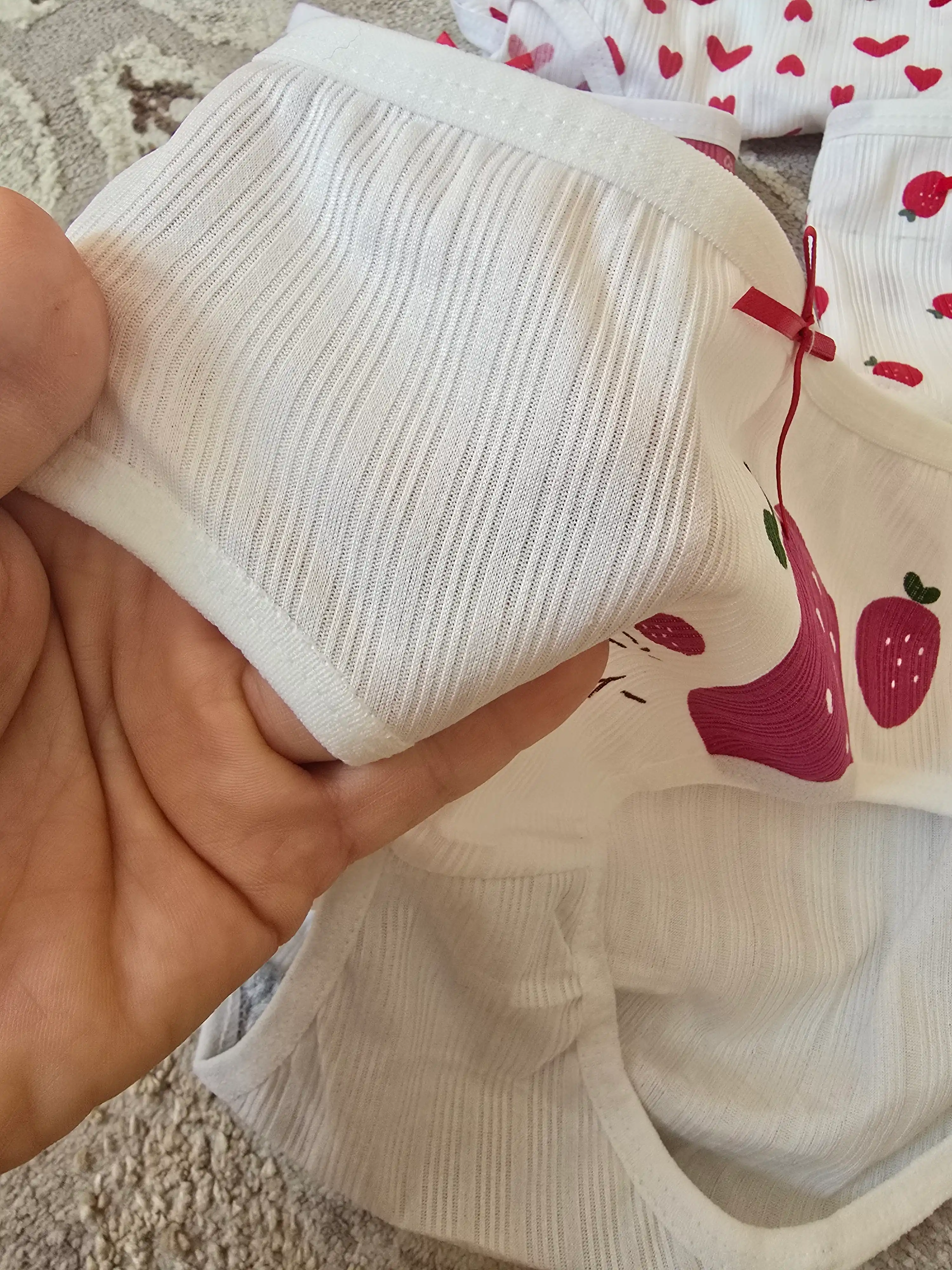 Ayollar ichki kiyimi, trusik slipi, to'plamda 5 dona