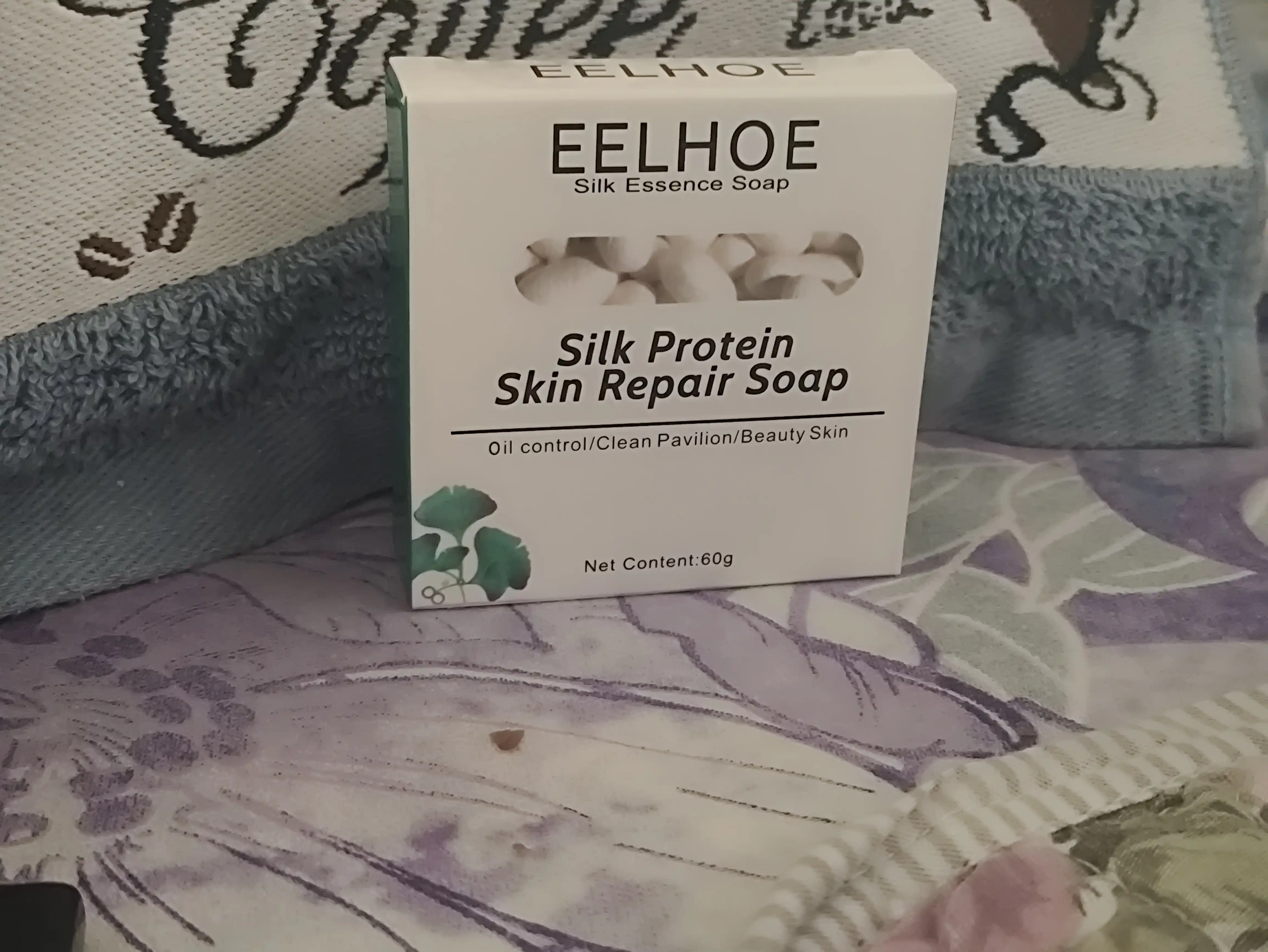 Oqartiruvchi sovun Eelhoe, qora nuqta ugriga qarshi, tozalovchi, muammoli teri uchun, 60 g