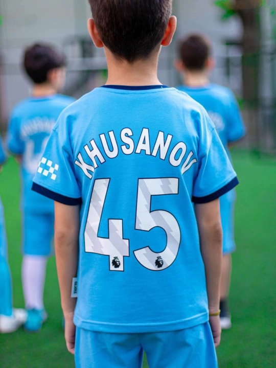 Bolalar futbol formasi - 