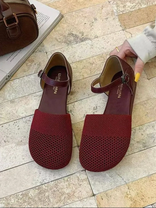 Женские балетки
