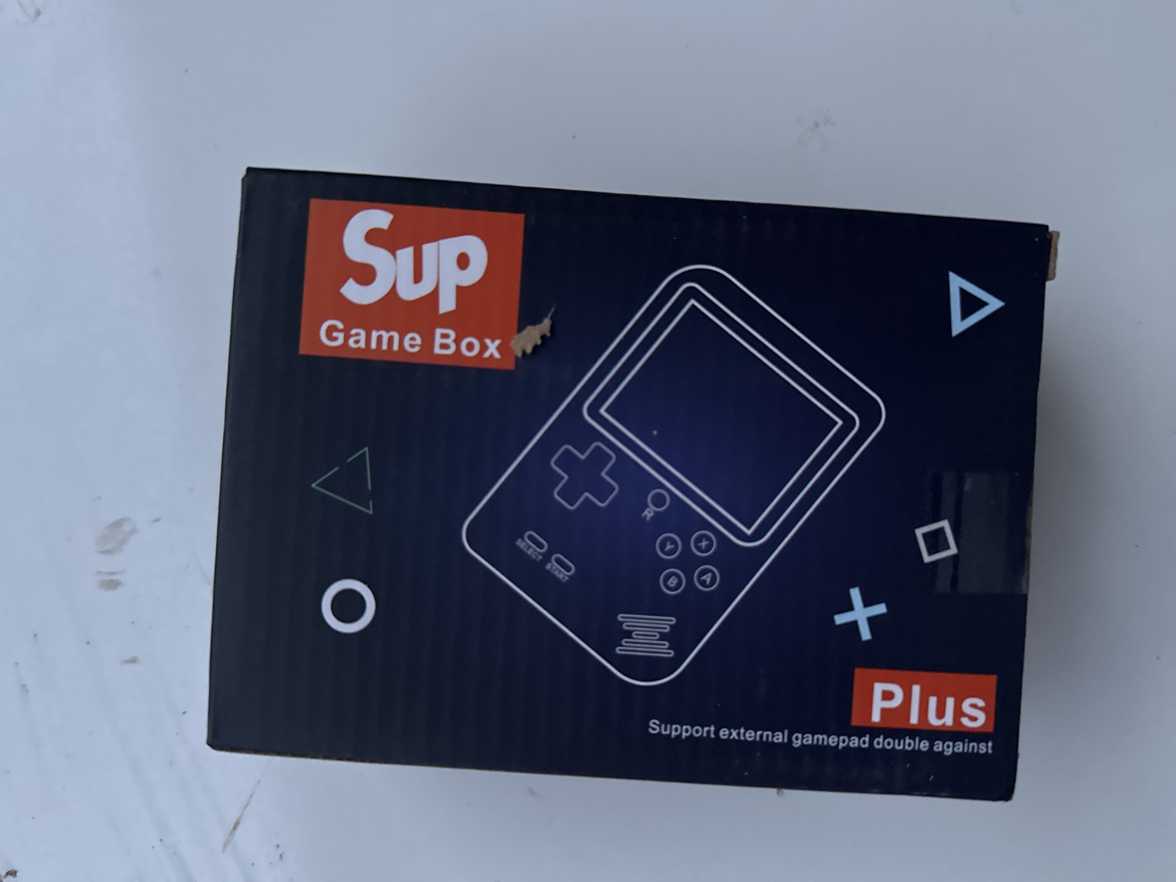 SUP Game Box portativ o‘yin konsoli 400 ta o‘yinli retro приставка ekranli