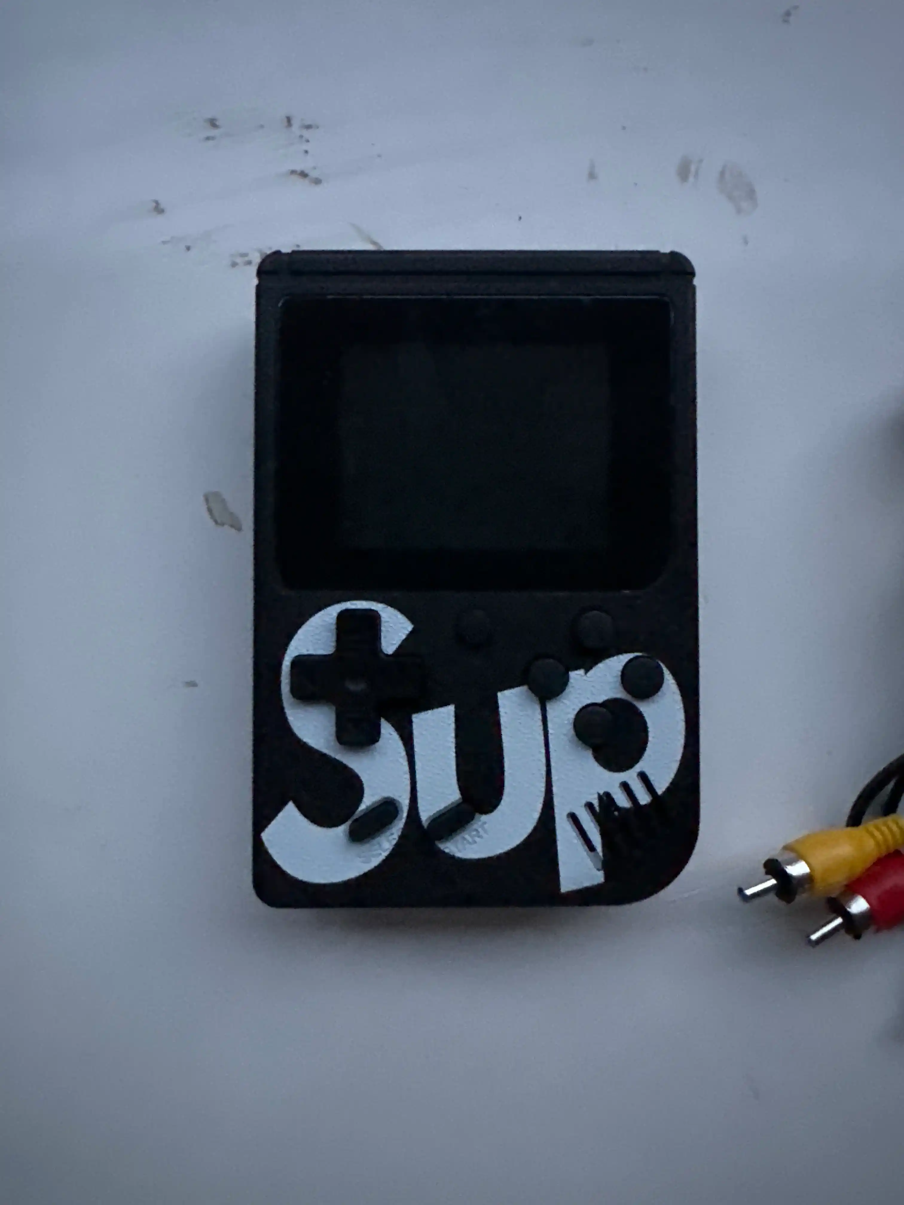 SUP Game Box portativ o‘yin konsoli 400 ta o‘yinli retro приставка ekranli