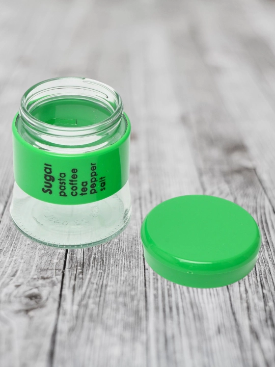 Quruq mahsulotlar uchun shisha bankalar to‘plami