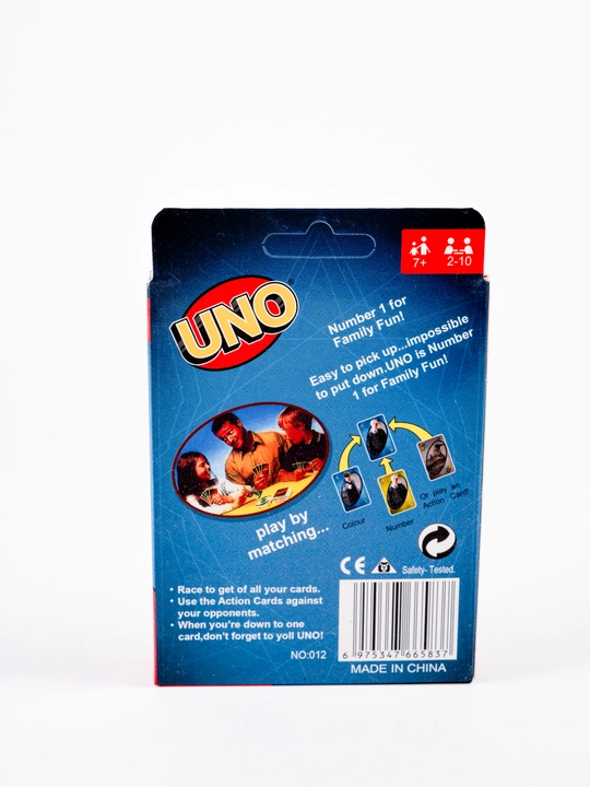 UNO (Uno) stol o'yini — Hello Kitty, Harry Potter, Lilo & Stitch