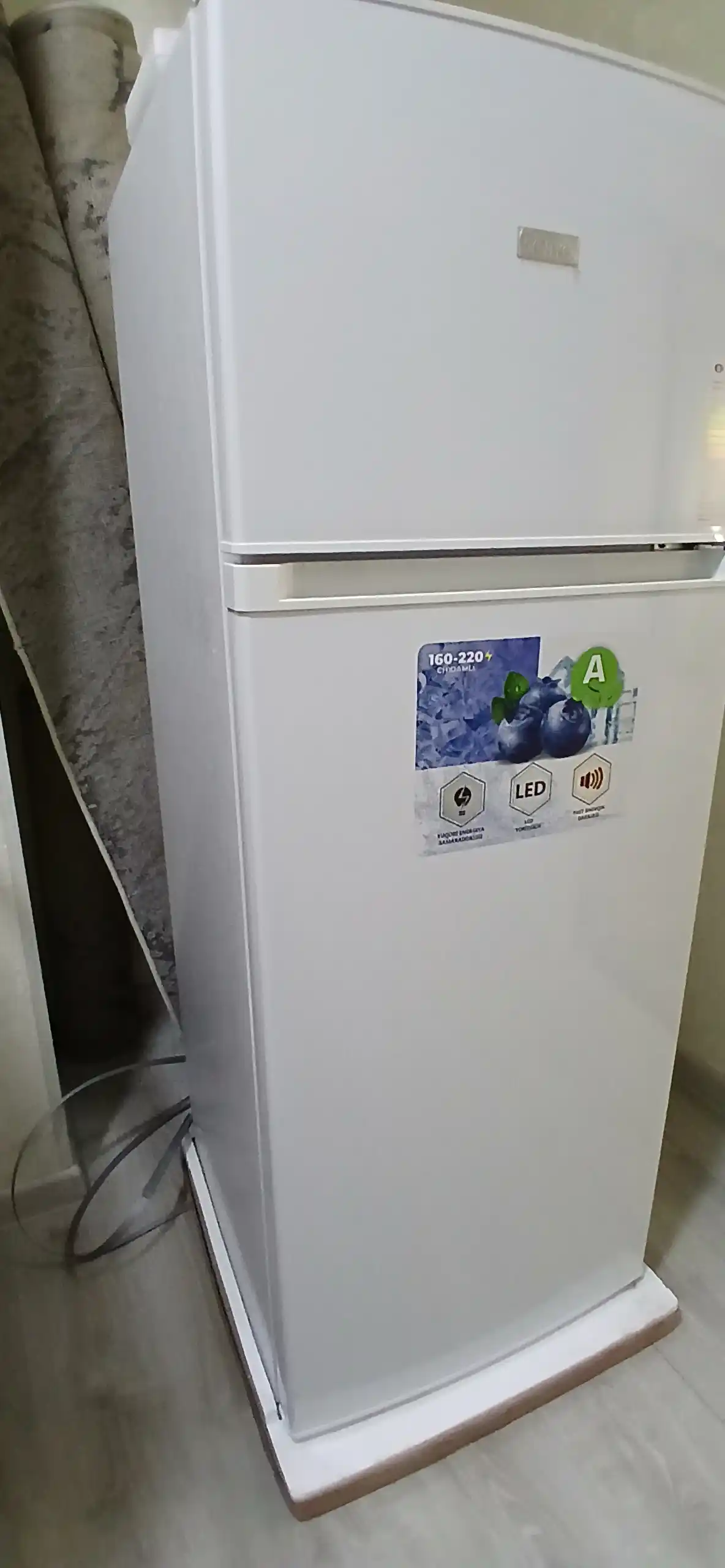 Холодильник Ferre BCD-275, 225 л, 2 камеры, компрессор LG, Defrost, 3 цвета