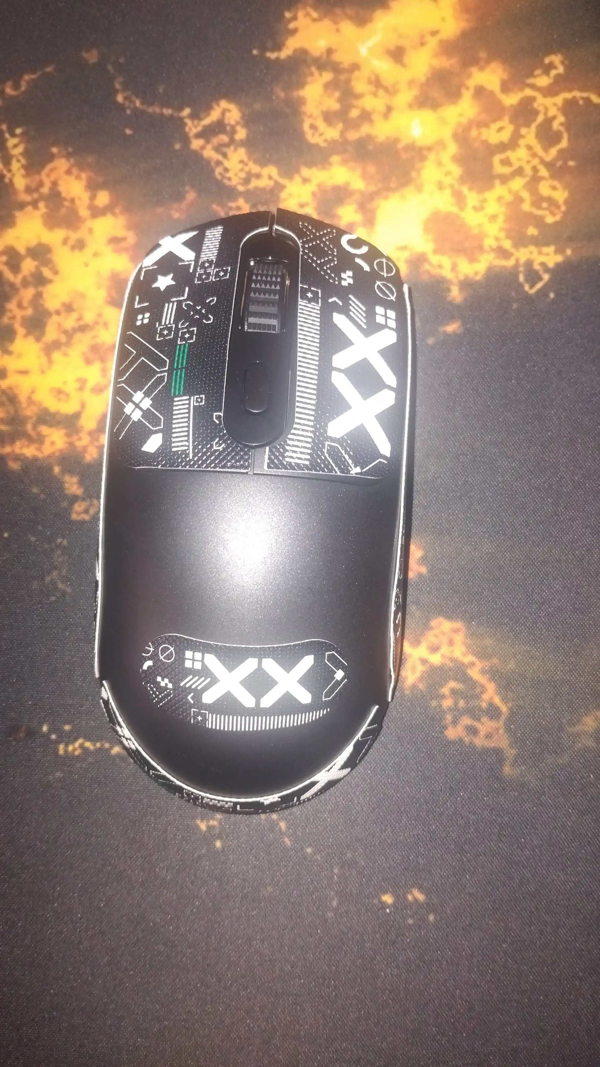 T-wolf X8, Simsiz o'yin sichqonchasi