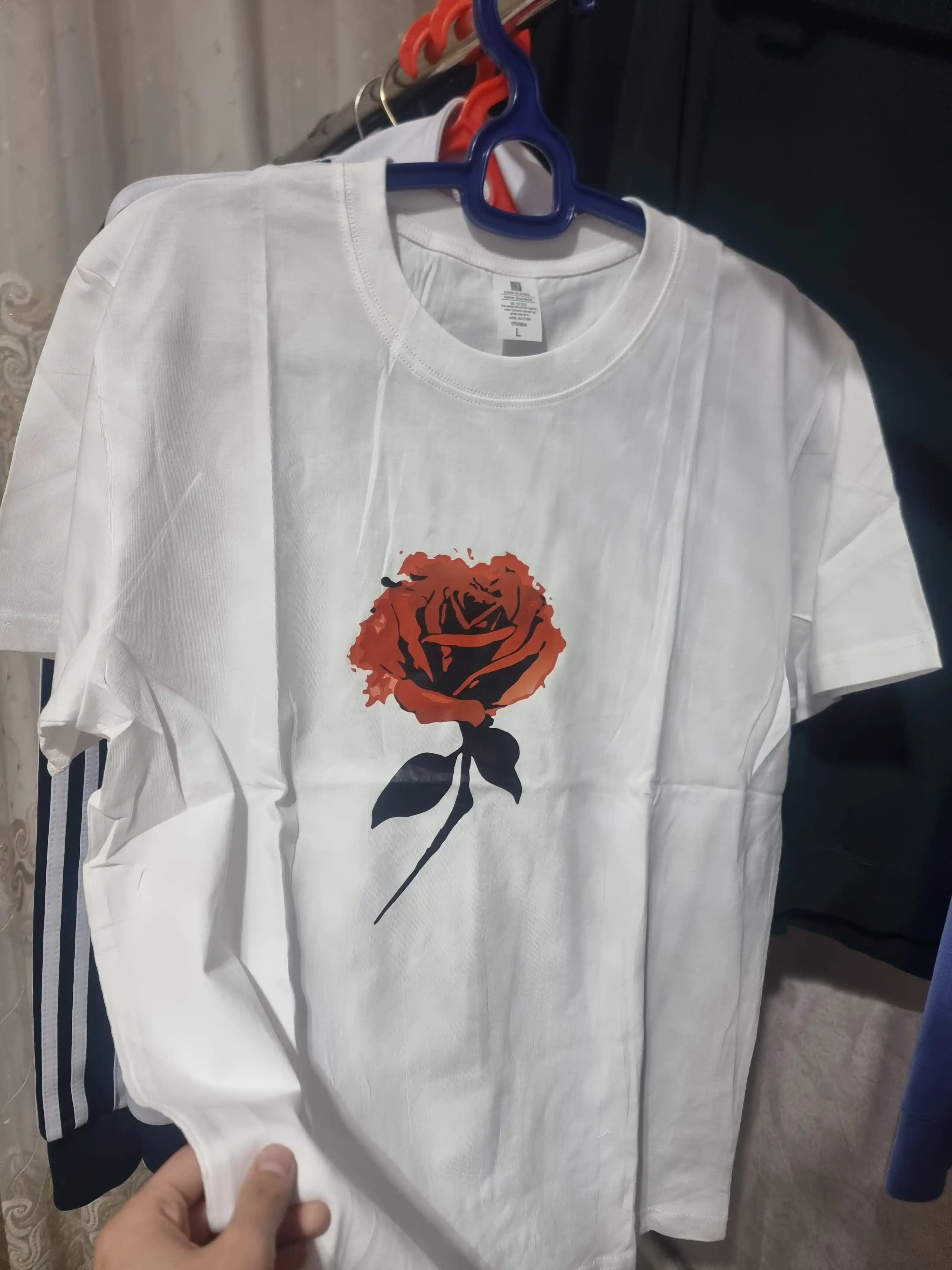 Ayollar katta o‘lchamli futbolkasi