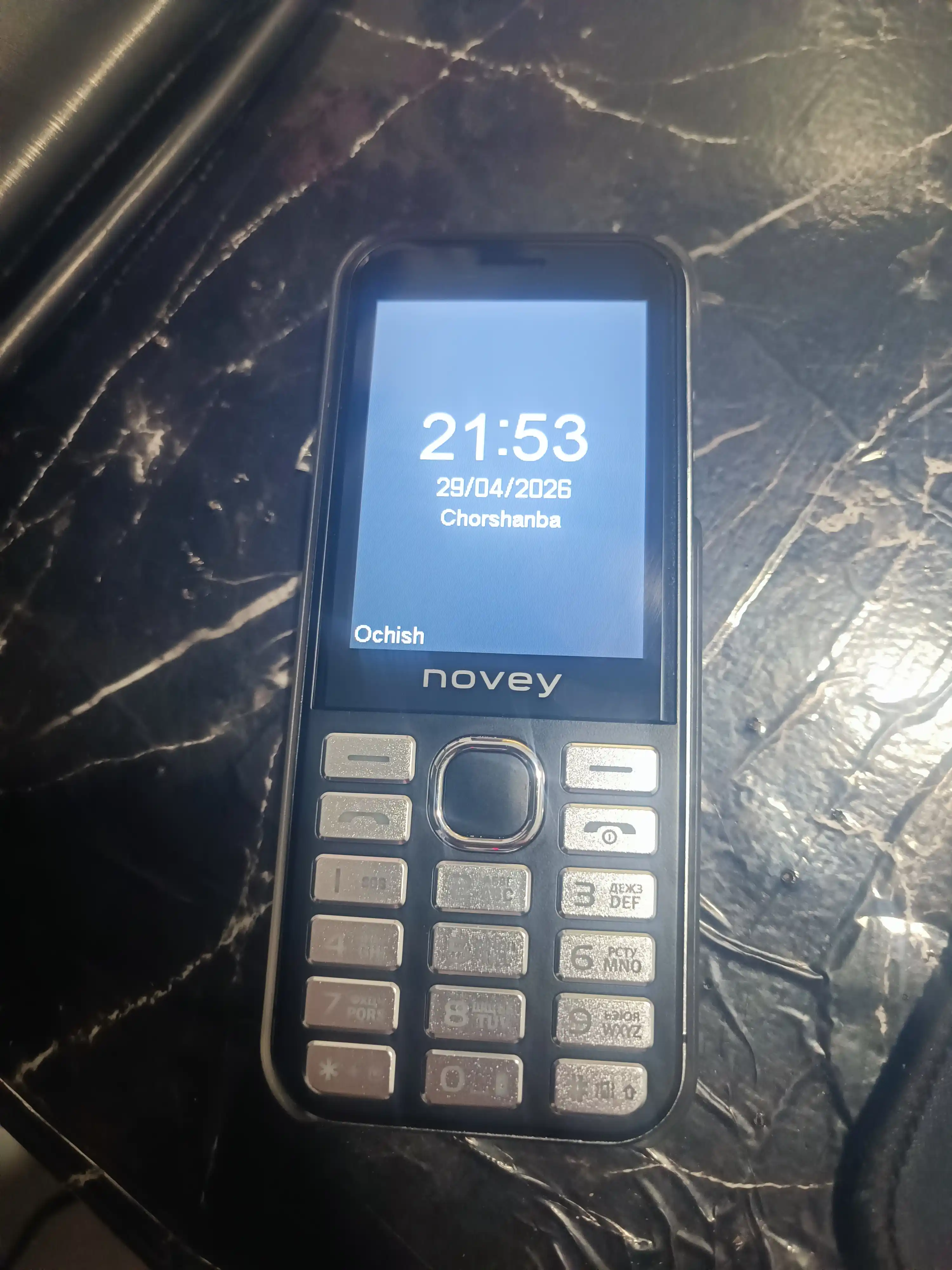Novey S10 mobil telefon, knopkali, 2 SIM, kamera, metall korpus