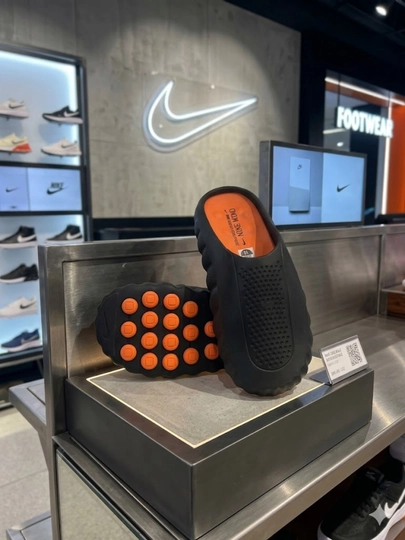Мужские шлепанцы NIKe MIND001 специально для спорта. Рекомендуется брать на 1 размер больше — JAHON99-NIKEMIND001-ЧЕРН-42