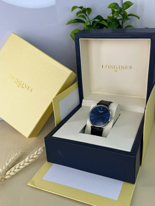 Erkaklar uchun qo'l soati, Longines La Grande 