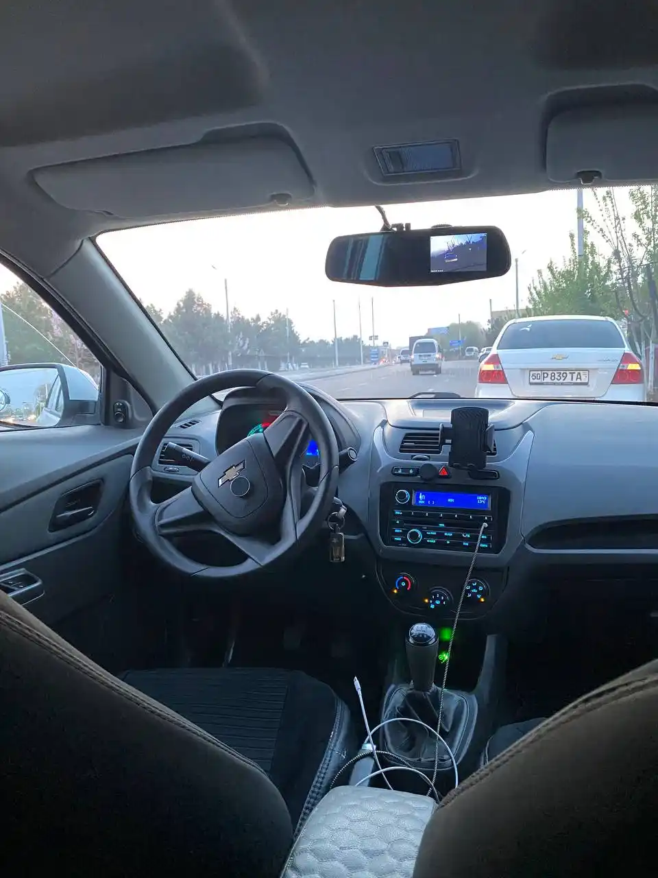 Bluetooth AUX/USB-адаптер для автомобиля, аудиоприёмник 3,5 мм