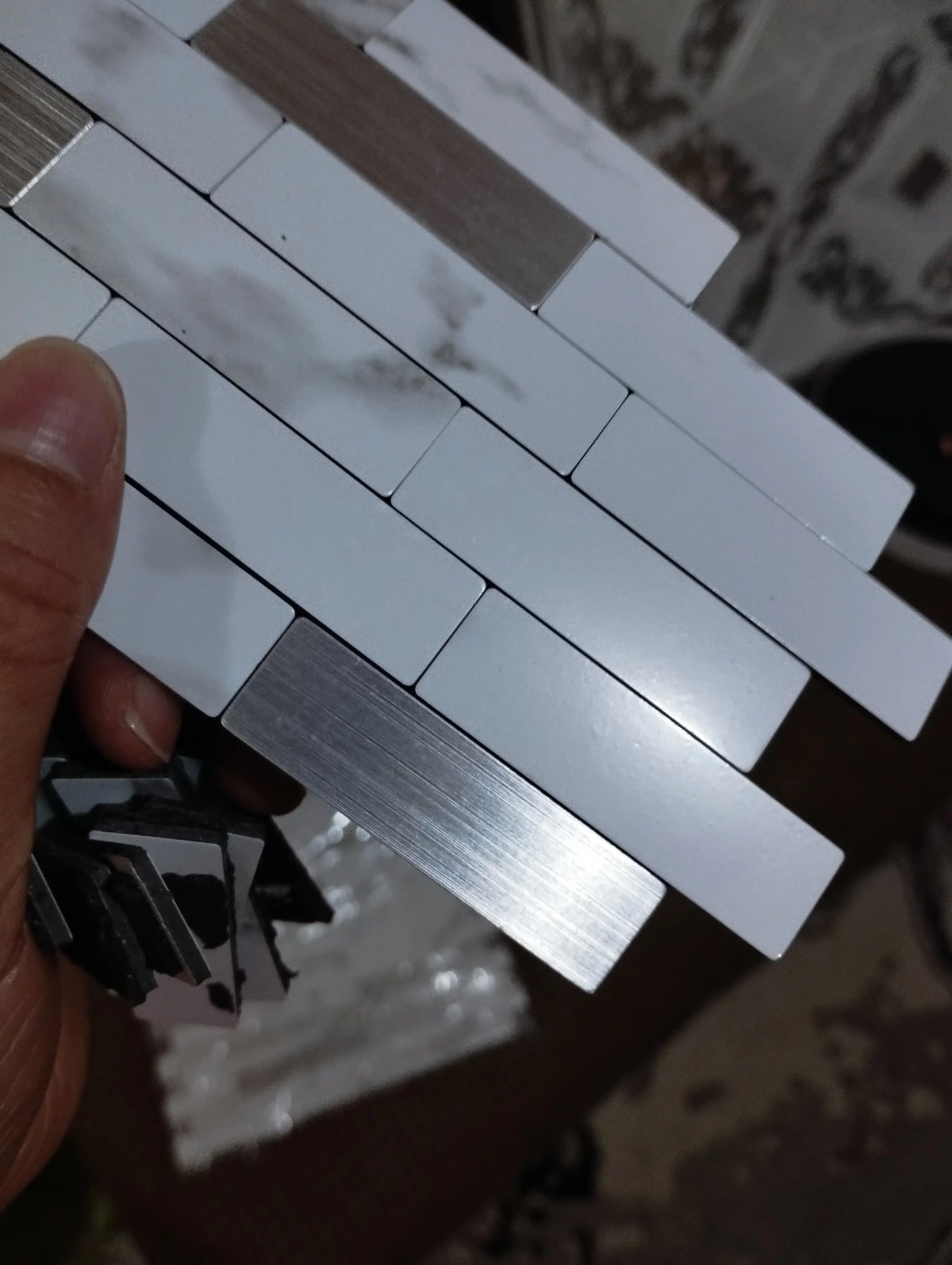 Devor uchun o‘zi yopishadigan mozaikali qattiq pvx panel 30.3 × 27.5 sm, bezakli 3D panel