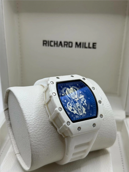 Erkaklar soati Richard Mille, kvars mexanizmi