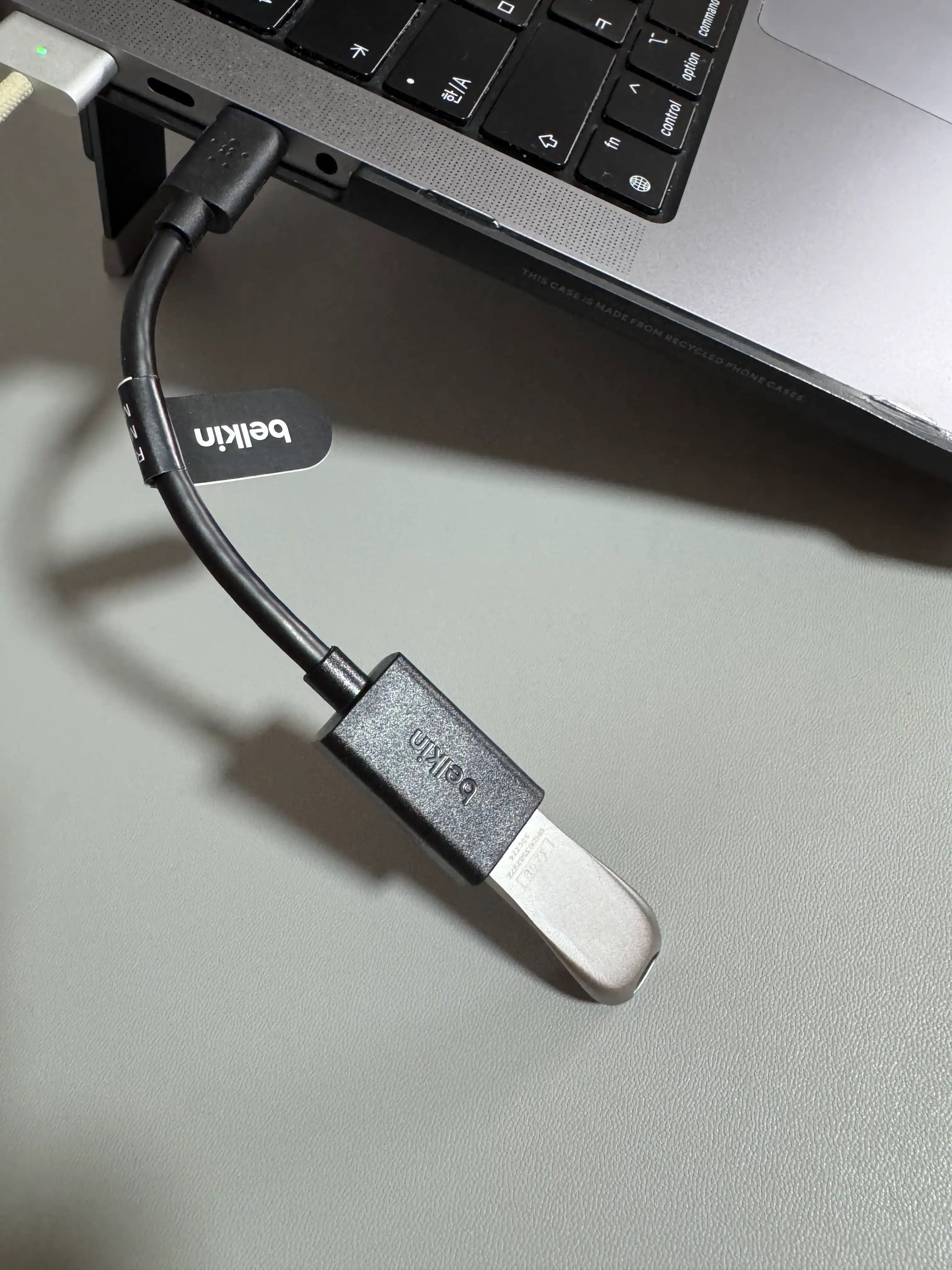 Adapter Belkin Type C to USB A 3.0, zaryadlash va data uzatish, 5 Gbps perexodnik