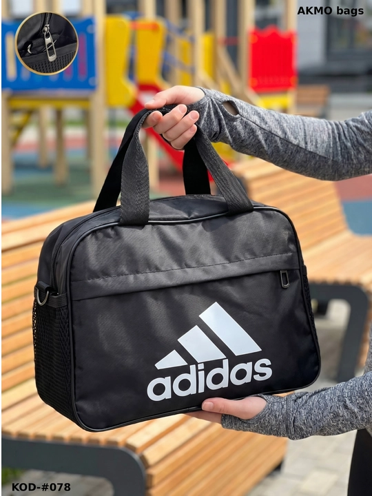 Sport sumkasi, erkaklar va ayollar uchun