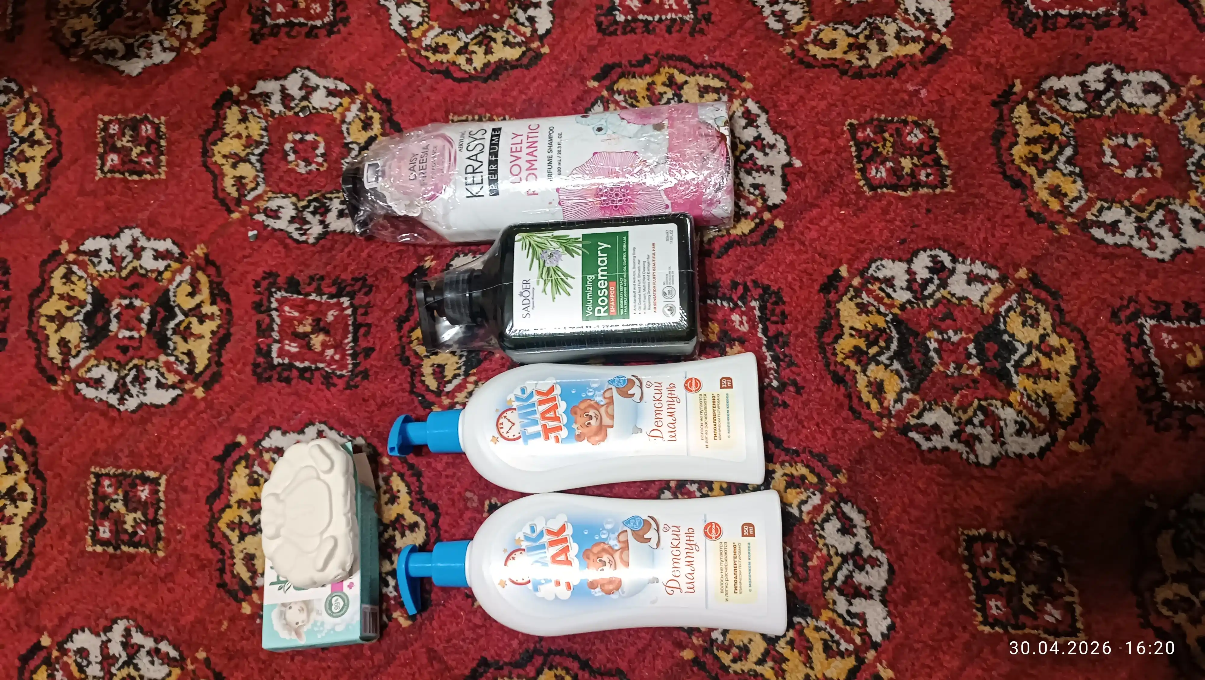 Soch o'stiradigan va mustahkamlaydigan rozmarinli shampun, 500 ml