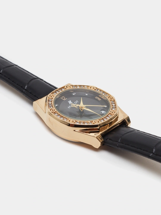 Ayollar uchun xar qanday uslubga mos keluvchi Hublot qo'l soati, qutisi bilan birga - 