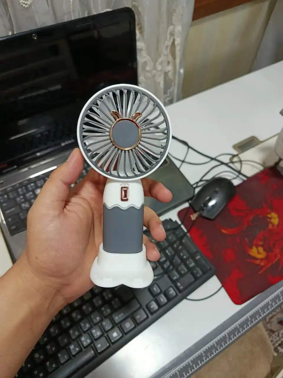 Мини вентилятор ручной, настольный, USB, портативный, компактный