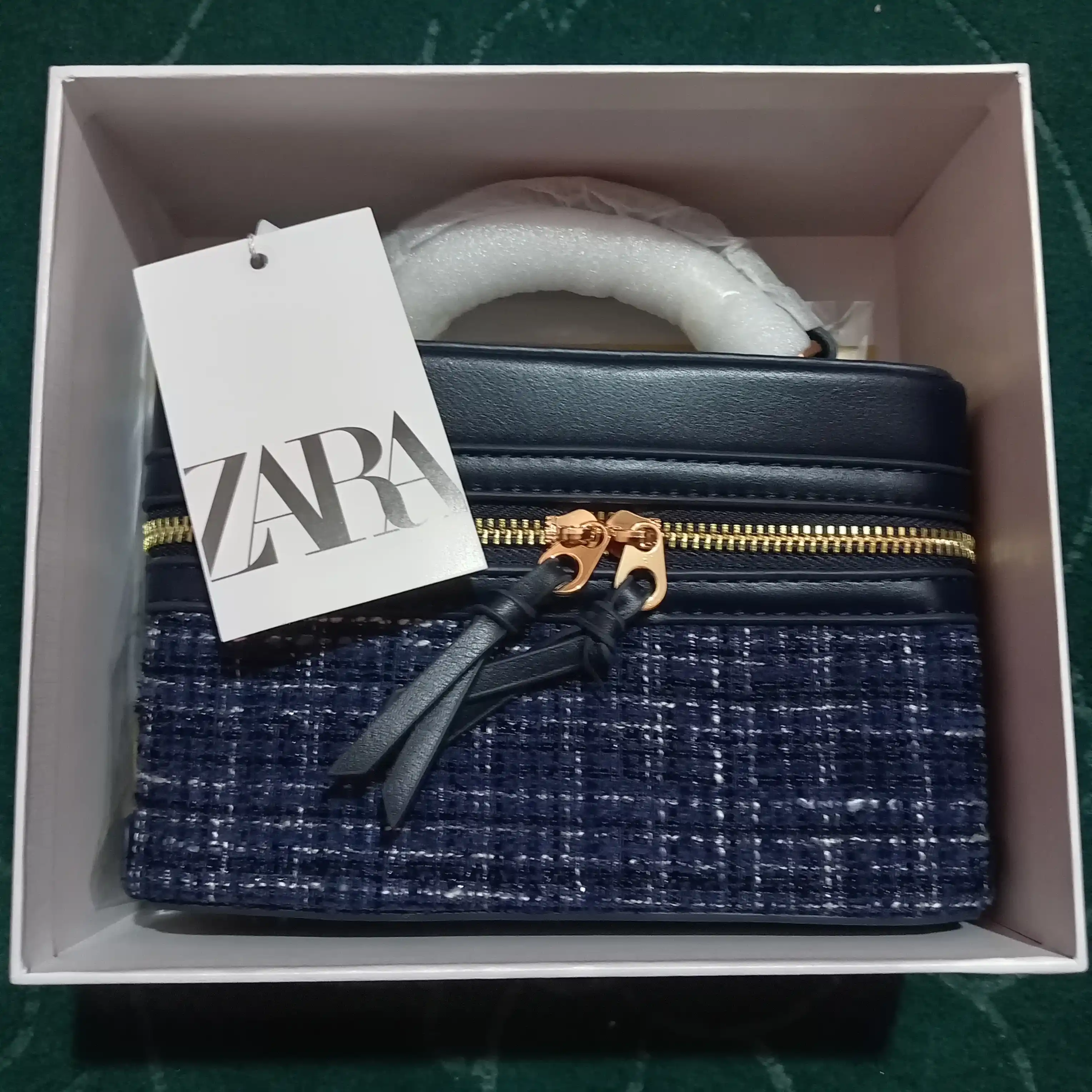 Женская сумка в стиле Zara