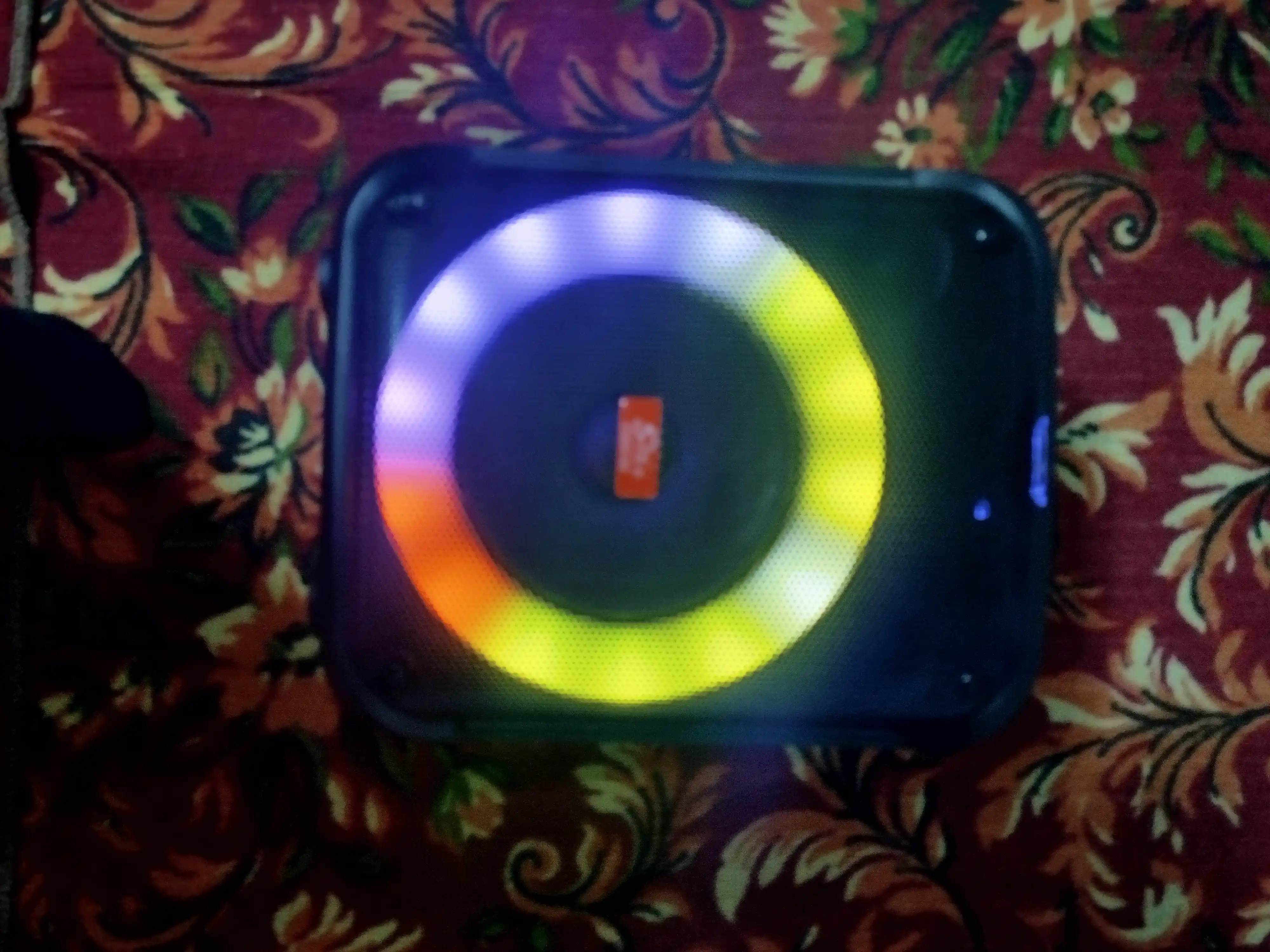 HiFi tizimi – kuchli bassli portativ kolonka, ZQS-8170, 18000W, RGB yoritgichi