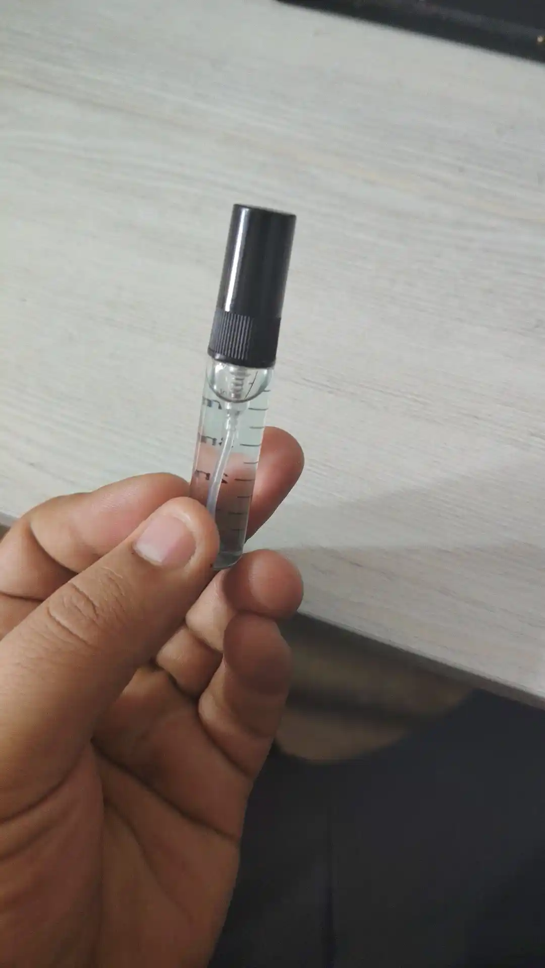 Parfyumlangan suv probnikda LV Imagination, 3 ml, 5 ml, 10 ml