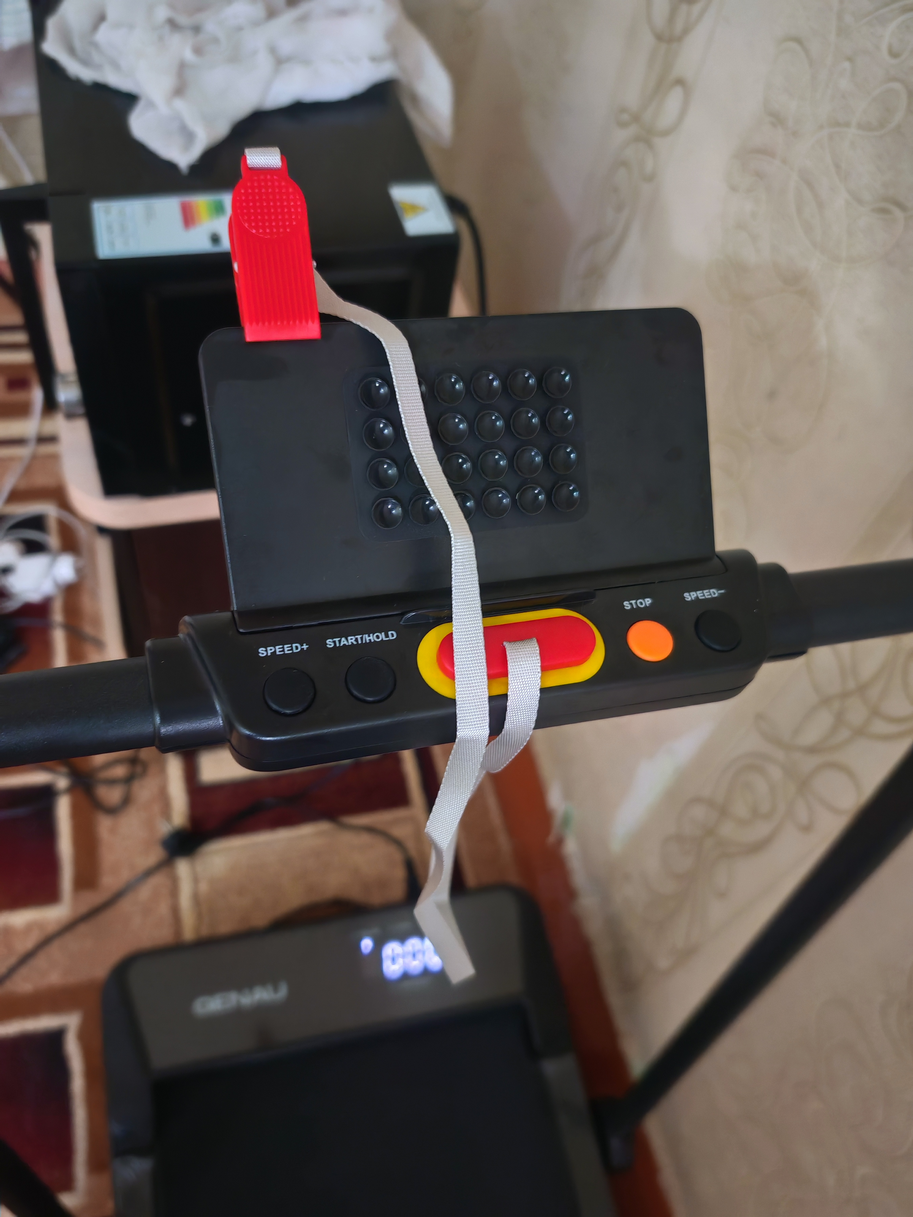 Беговая дорожка Genau New Stride X, бесшумная, до 110 кг, RT2-19B