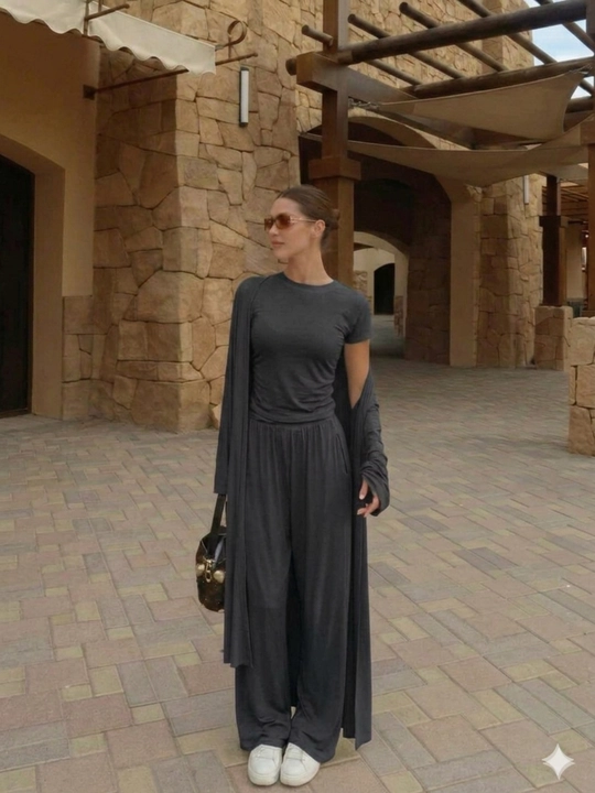 Ayollar abaya troyka to'plami: abaya, shim, futbolka, sifatli XB-layka mato, 3 tasi 1 da - 