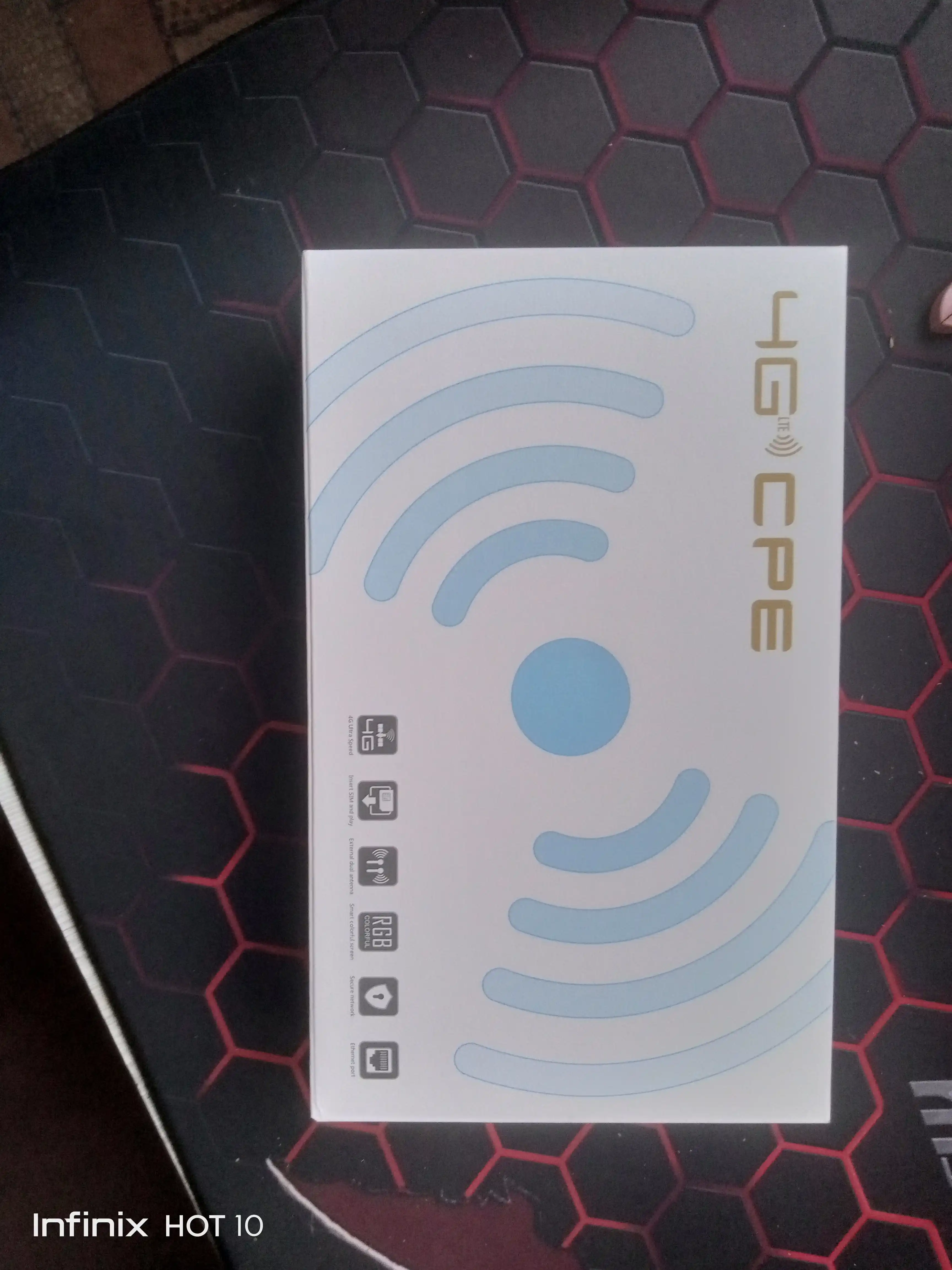Wi-Fi роутер, модем 4G CPE-903B со слотом для SIM-карты, 4-х антенный с аккумулятором