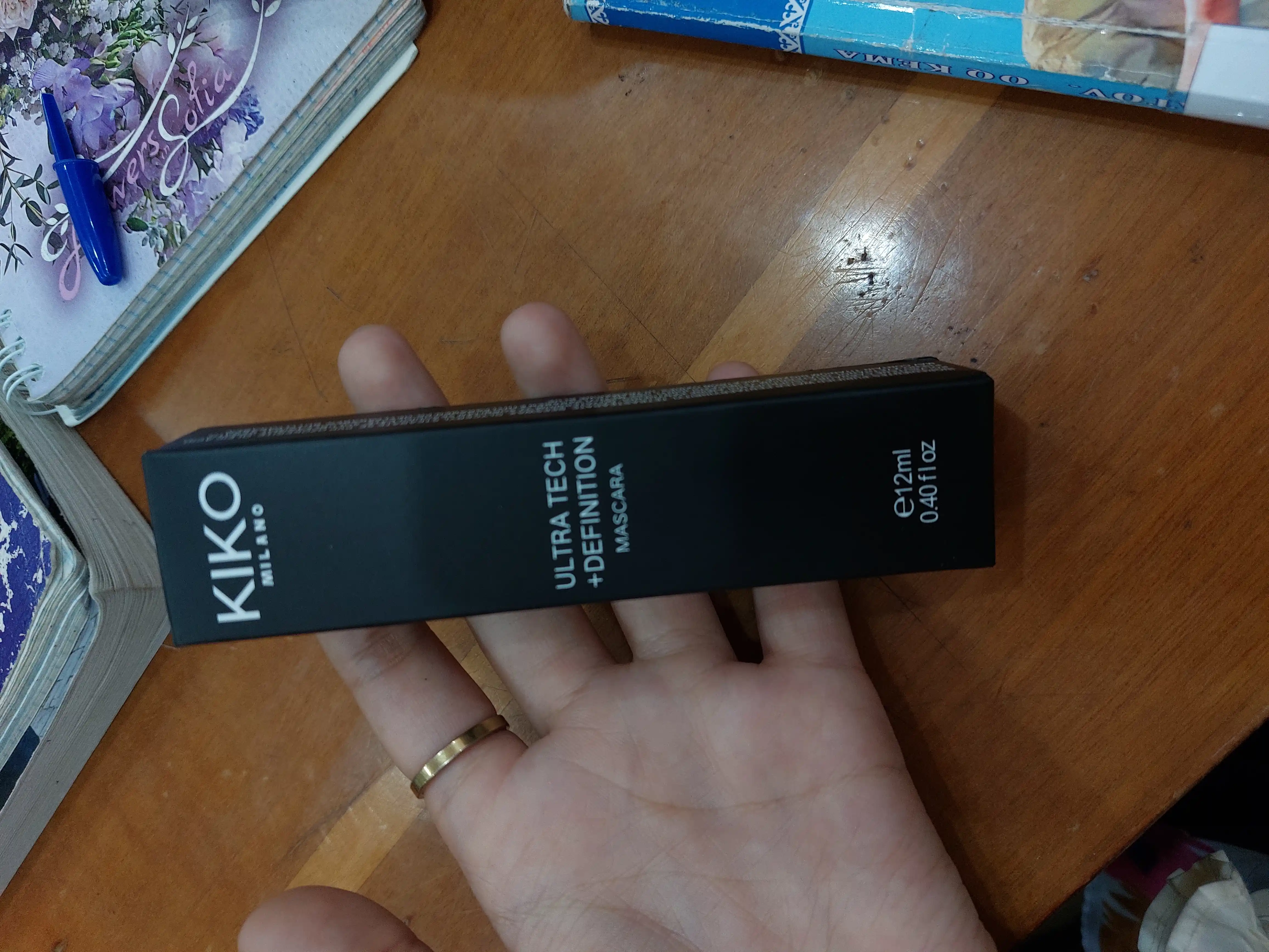 Тушь для ресниц Kiko, водостойкая, эффект объема, черная, 12 мл