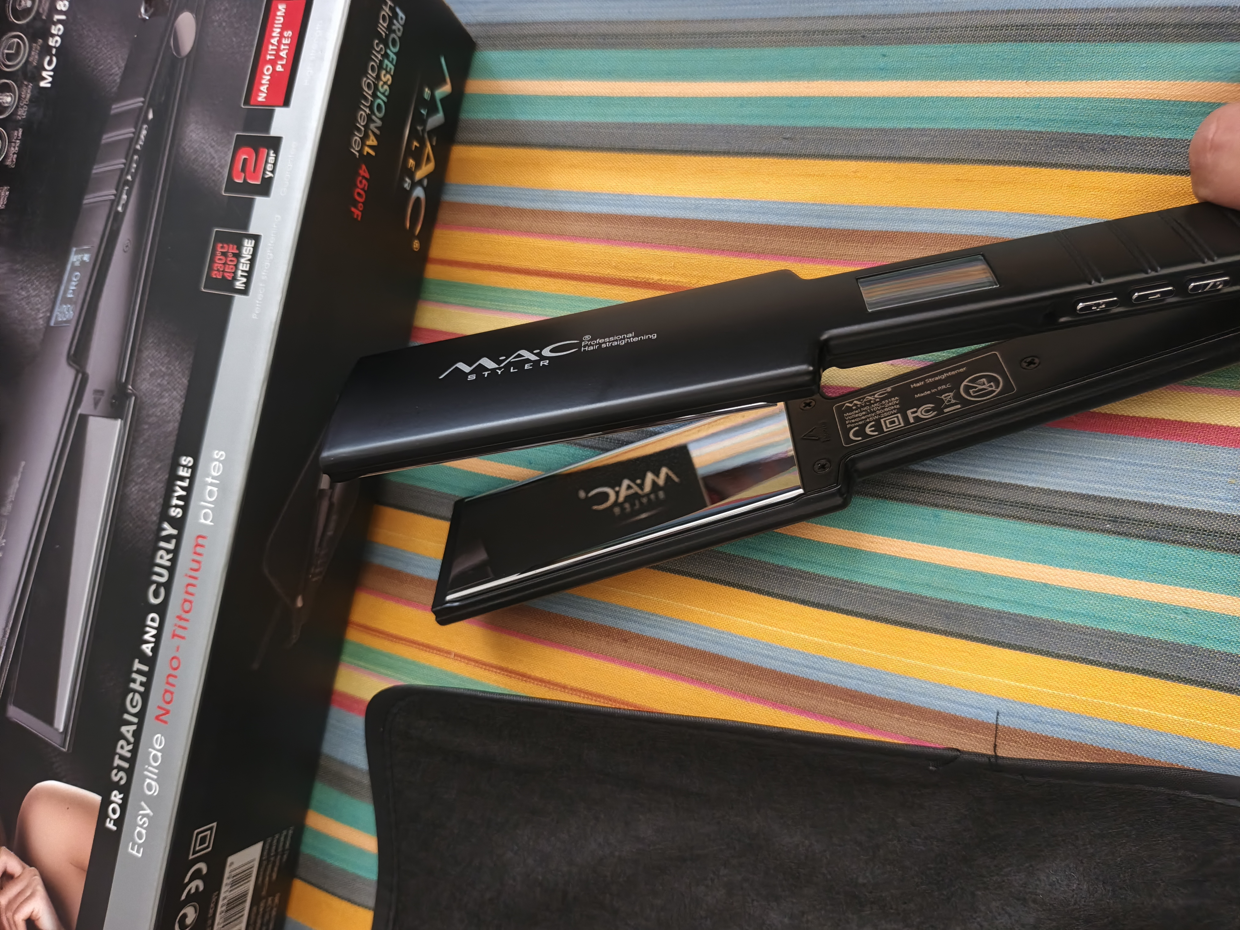 Выпрямитель для волос MAC Styler титановым  покрытие, профессиональный уровень