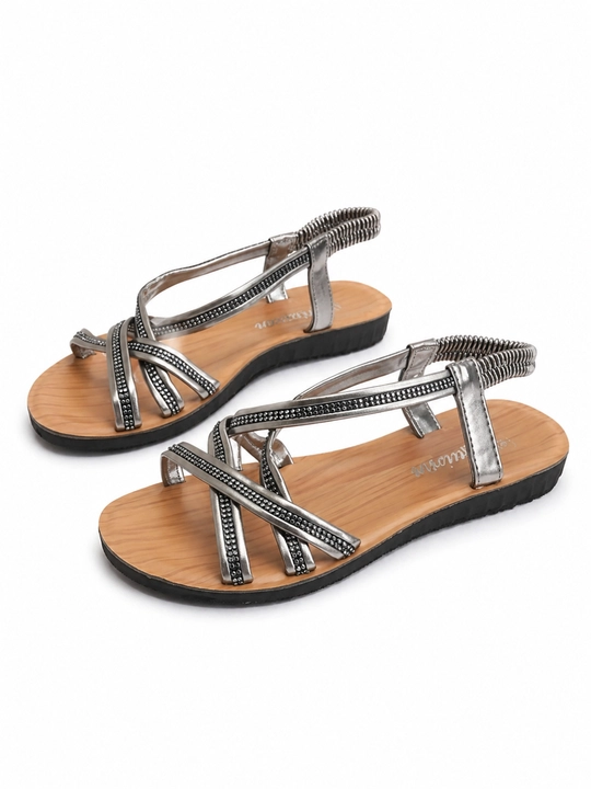 Ayollar shippagi, yozgi, oltin bezakli qulay sandallar, ochiq