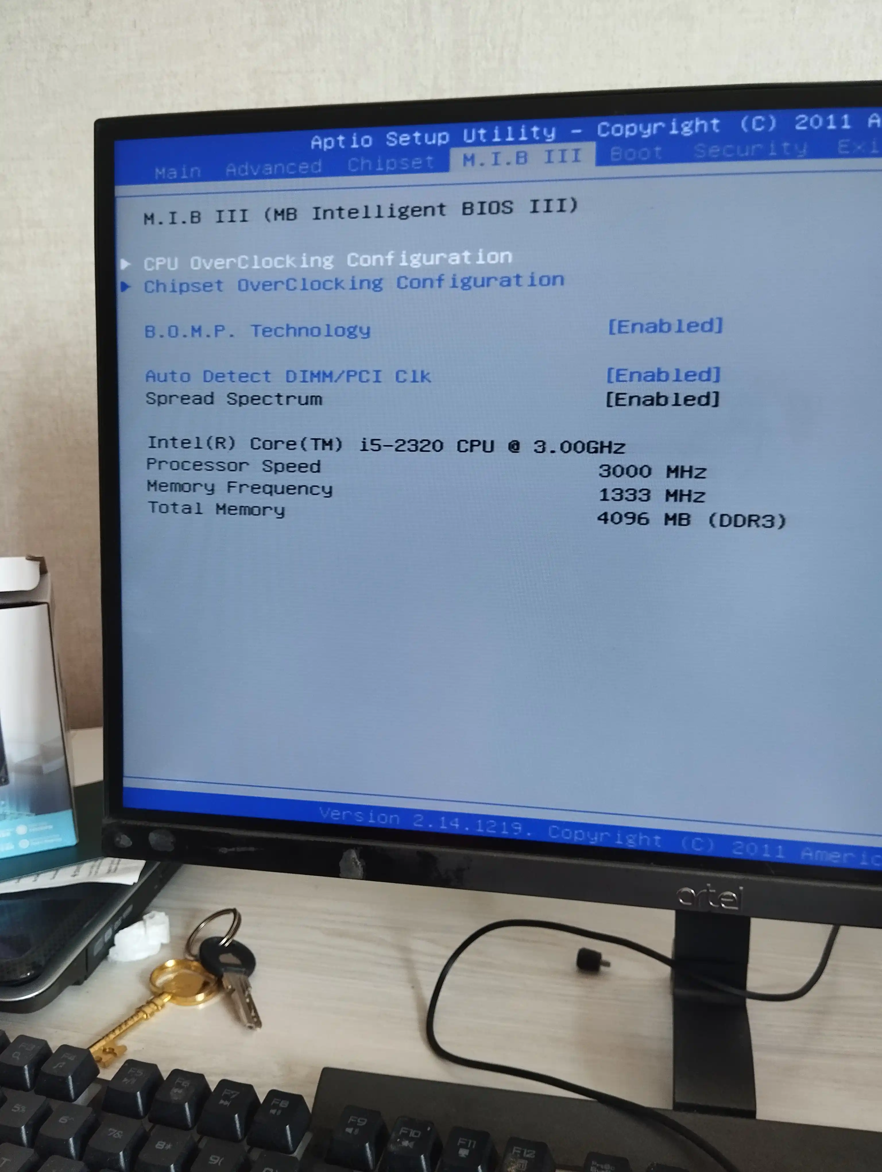 Intel Core i5 2500 3.7GHz  4-ядра LGA1155 H61 B75 Z77 процессор для настольного ПК OEM