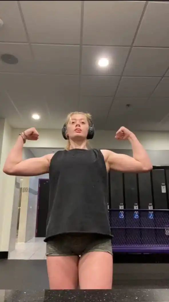 Erkaklar uchun mayka Gymshark, kompression, sport, elastik, tez quriydigan, fitnes uchun